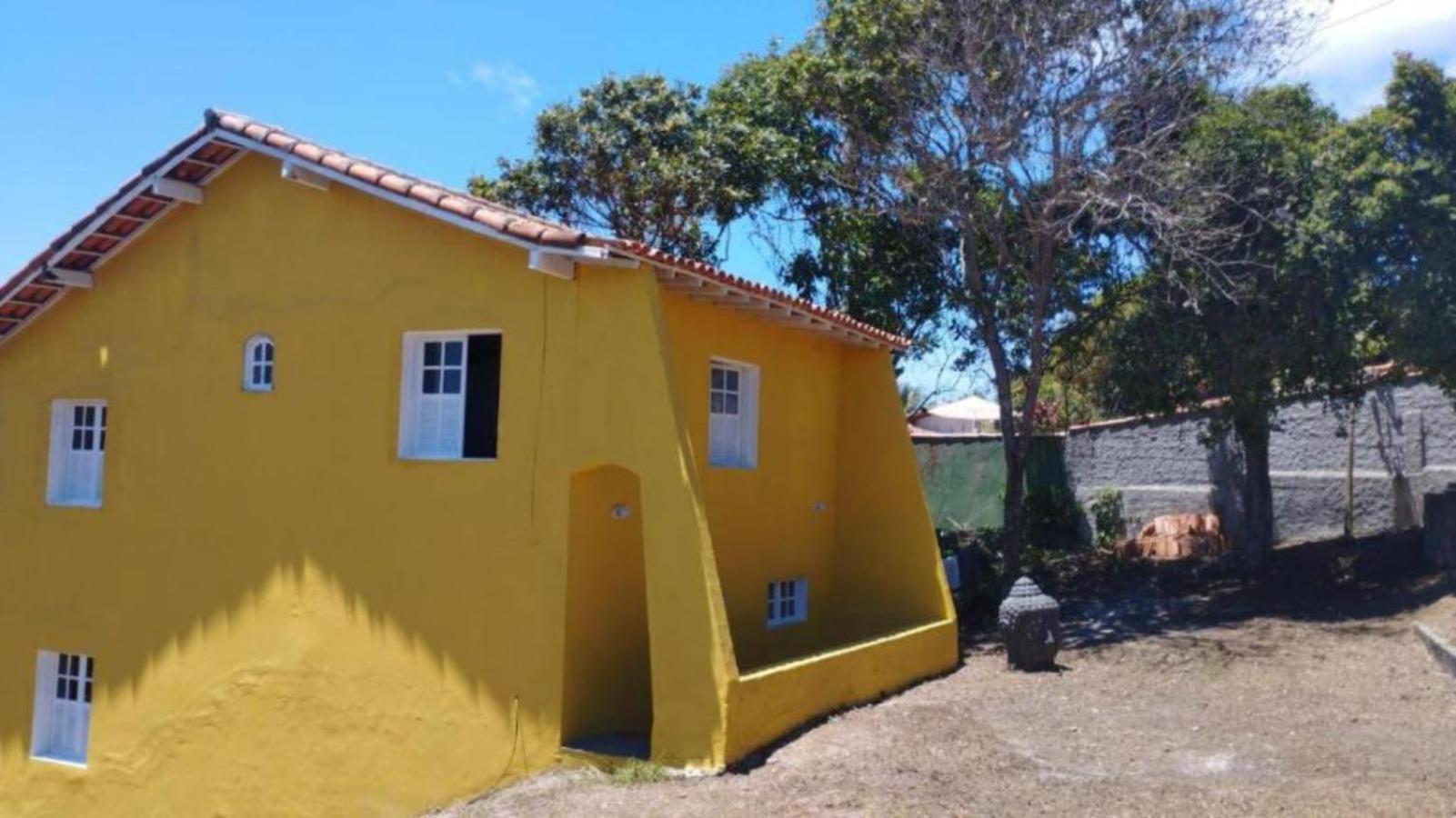 EncantoBúzios: Casa Amarela para Festas Inesquecíveis. Experiência Única nas Festas de Fim de Ano!