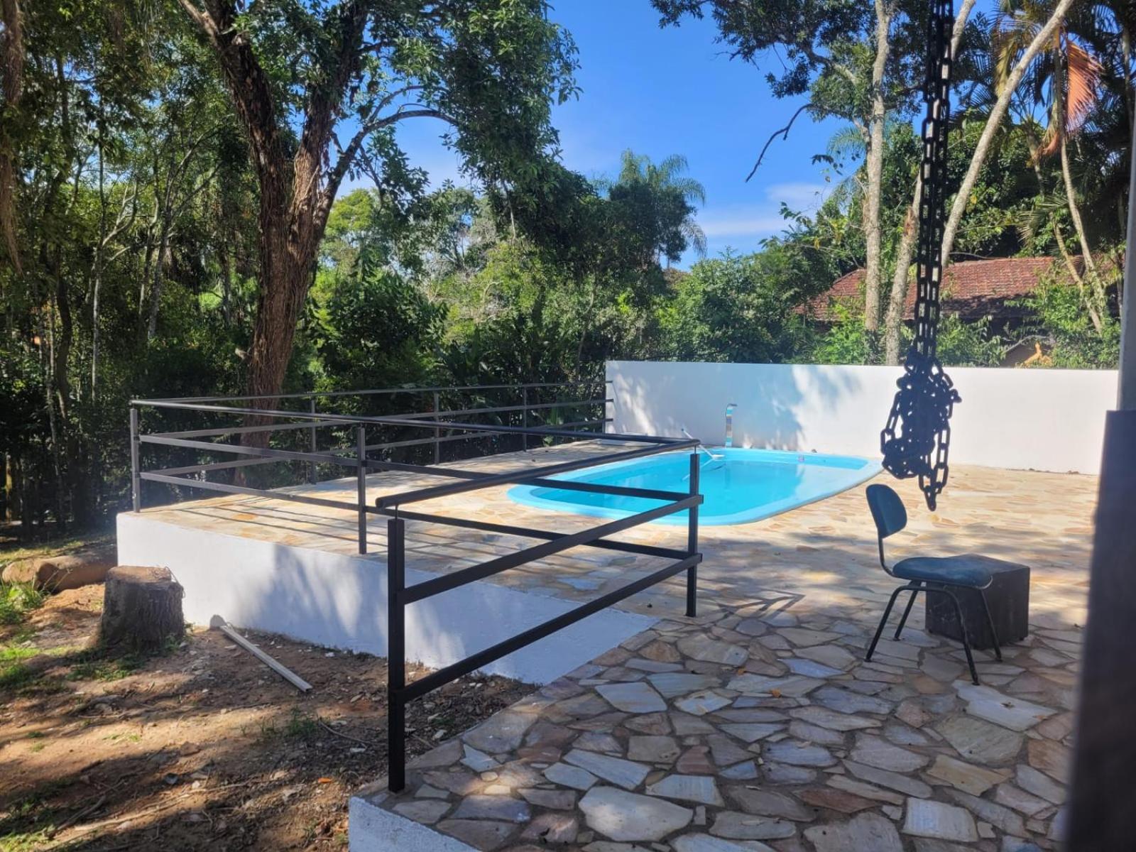 Chácara com piscina em Jarinu