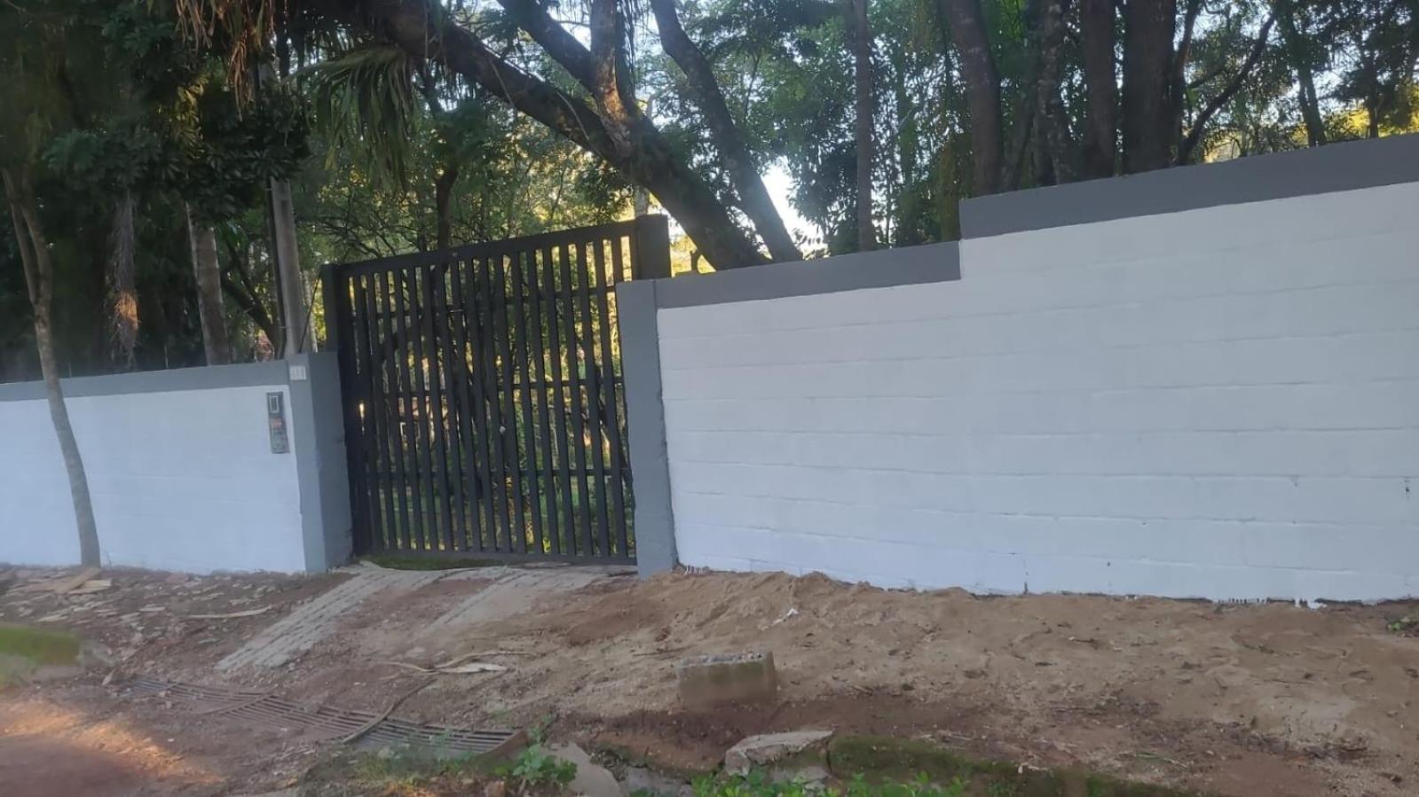 Chácara com piscina em Jarinu