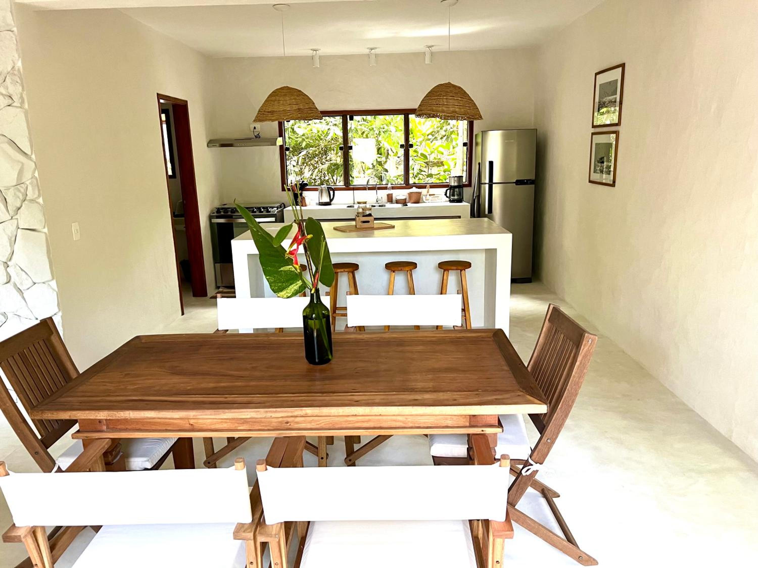 Linda casa em Condomínio de Costeira na Ilhabela