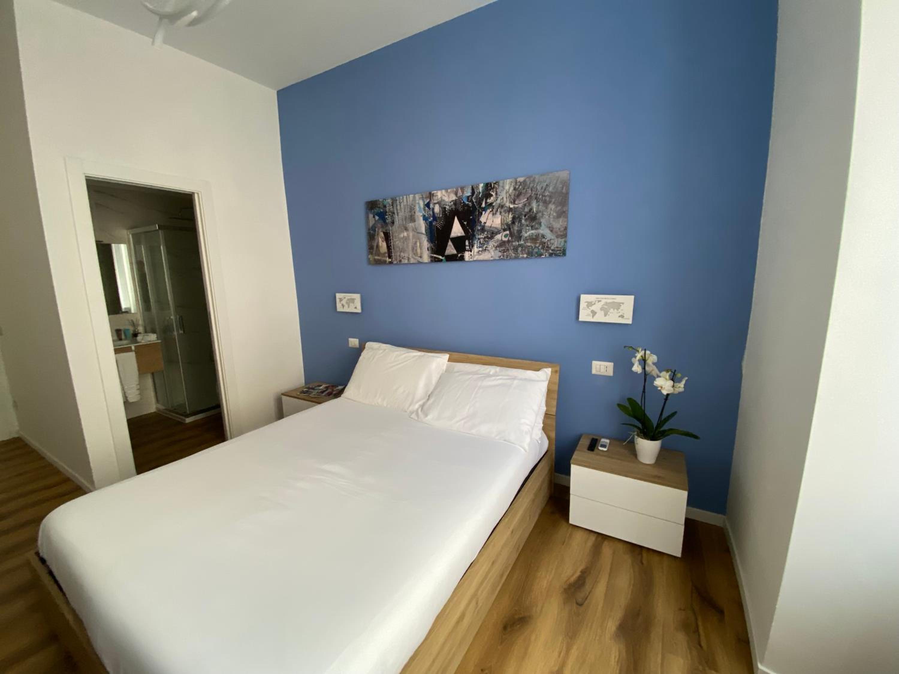 Belltower Elegans Guest House