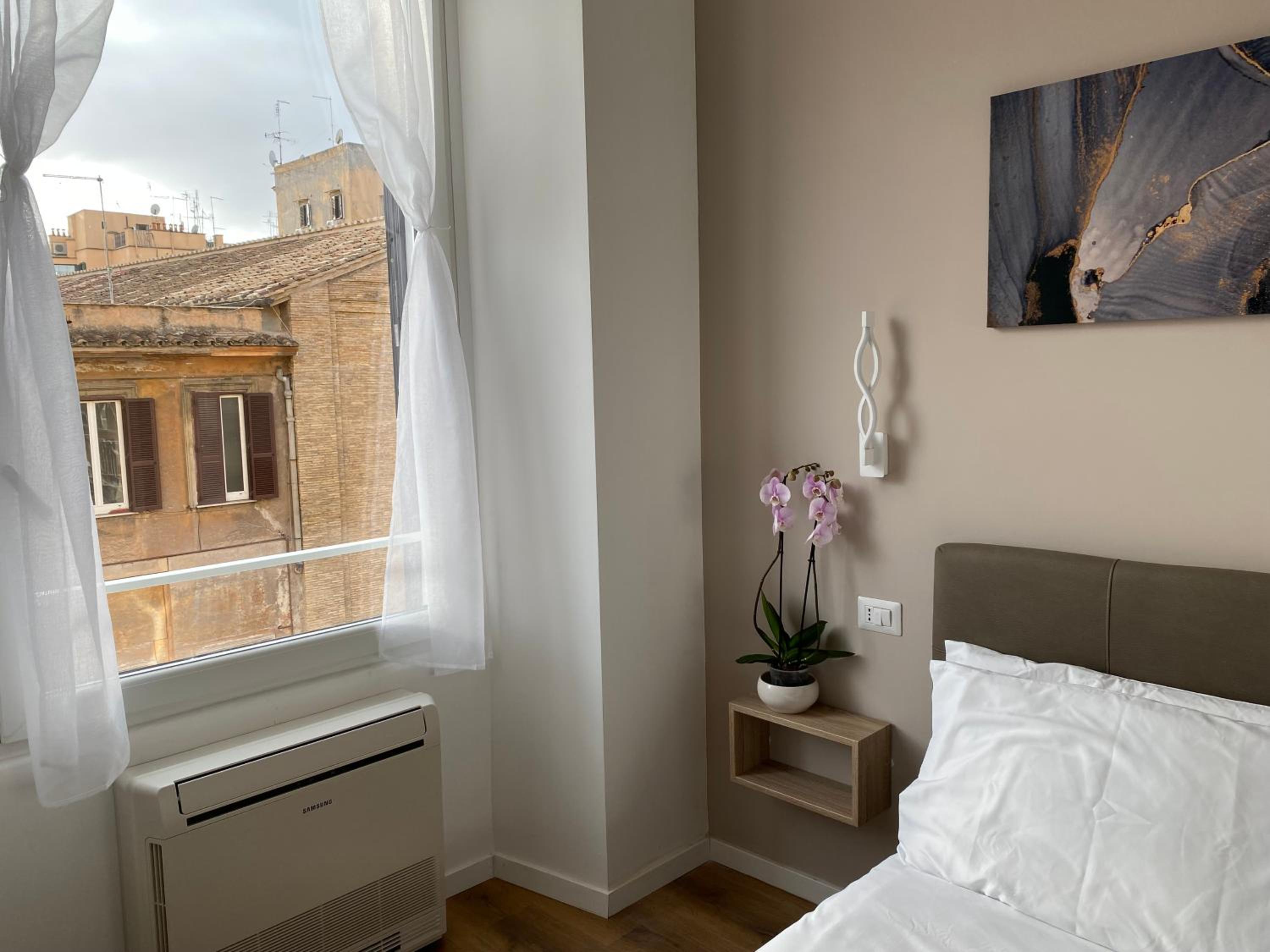 Belltower Elegans Guest House