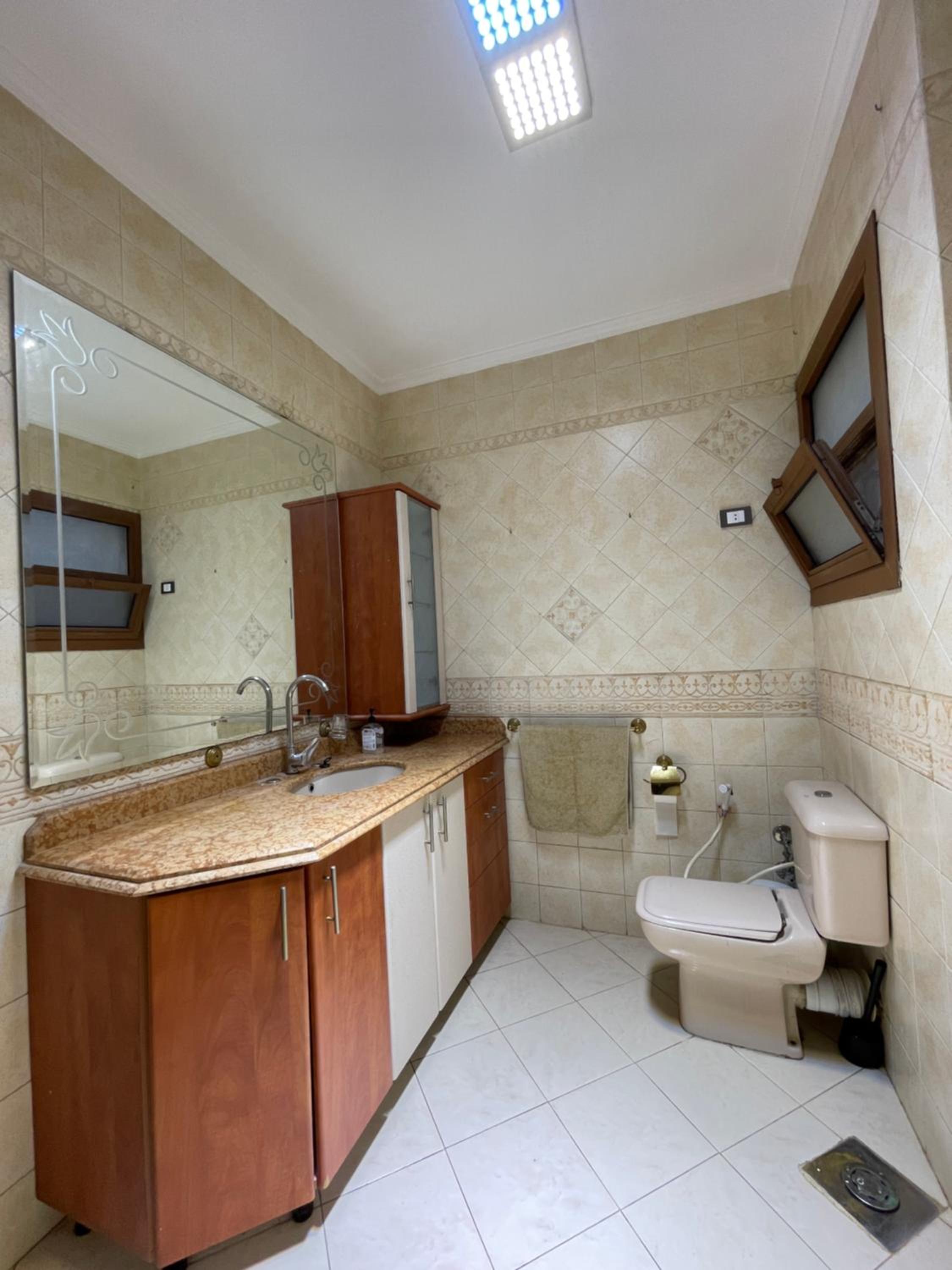 Elegant Apartment