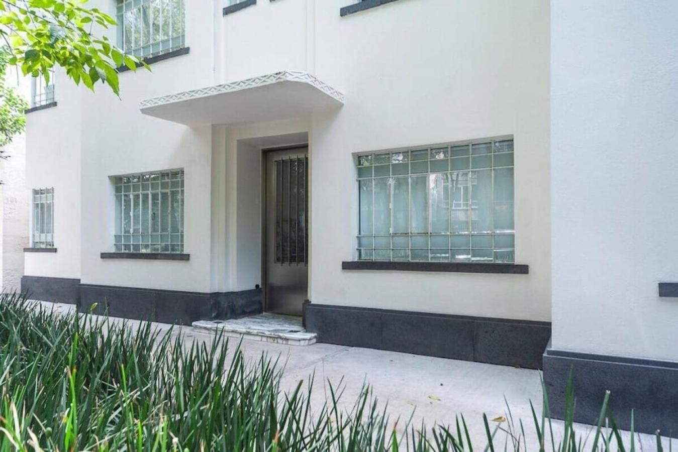 Condesa Residence Amsterdam G Elegant 1BR, 1BA Apartment Nestled on Amsterdam Avenue — Mexico City