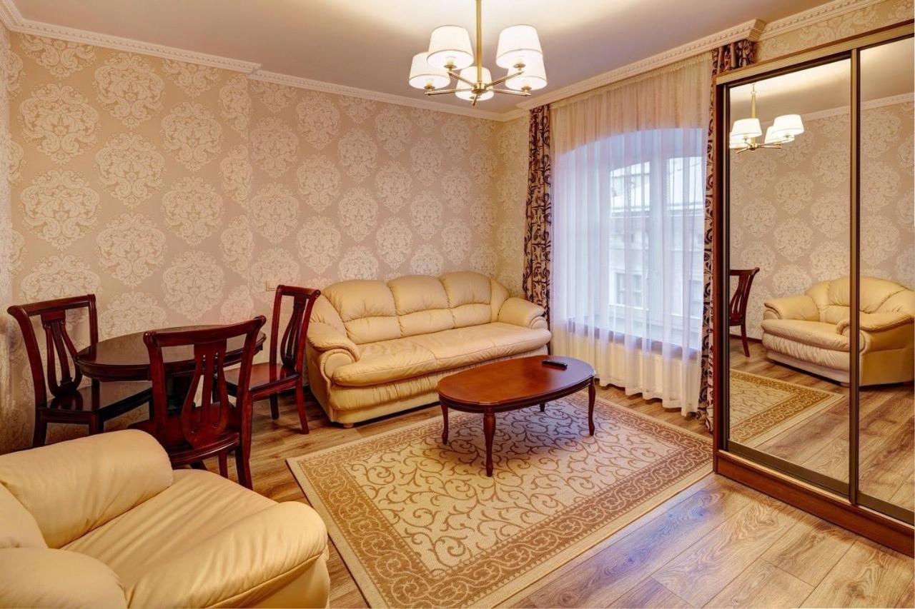 Elite apart near Svoboda Avenue view 3