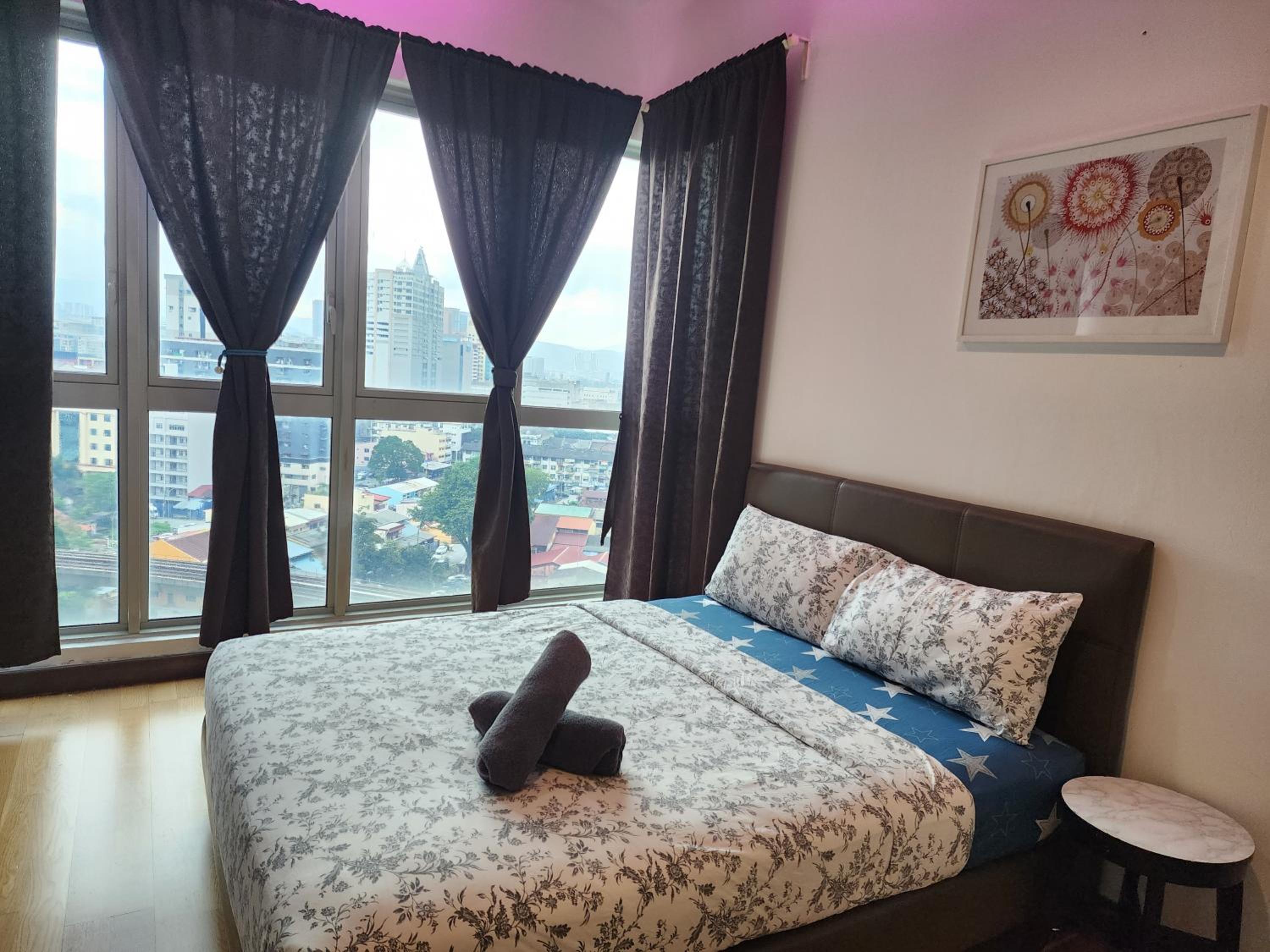 Regalia Comfort Suites KLCC SkyPool