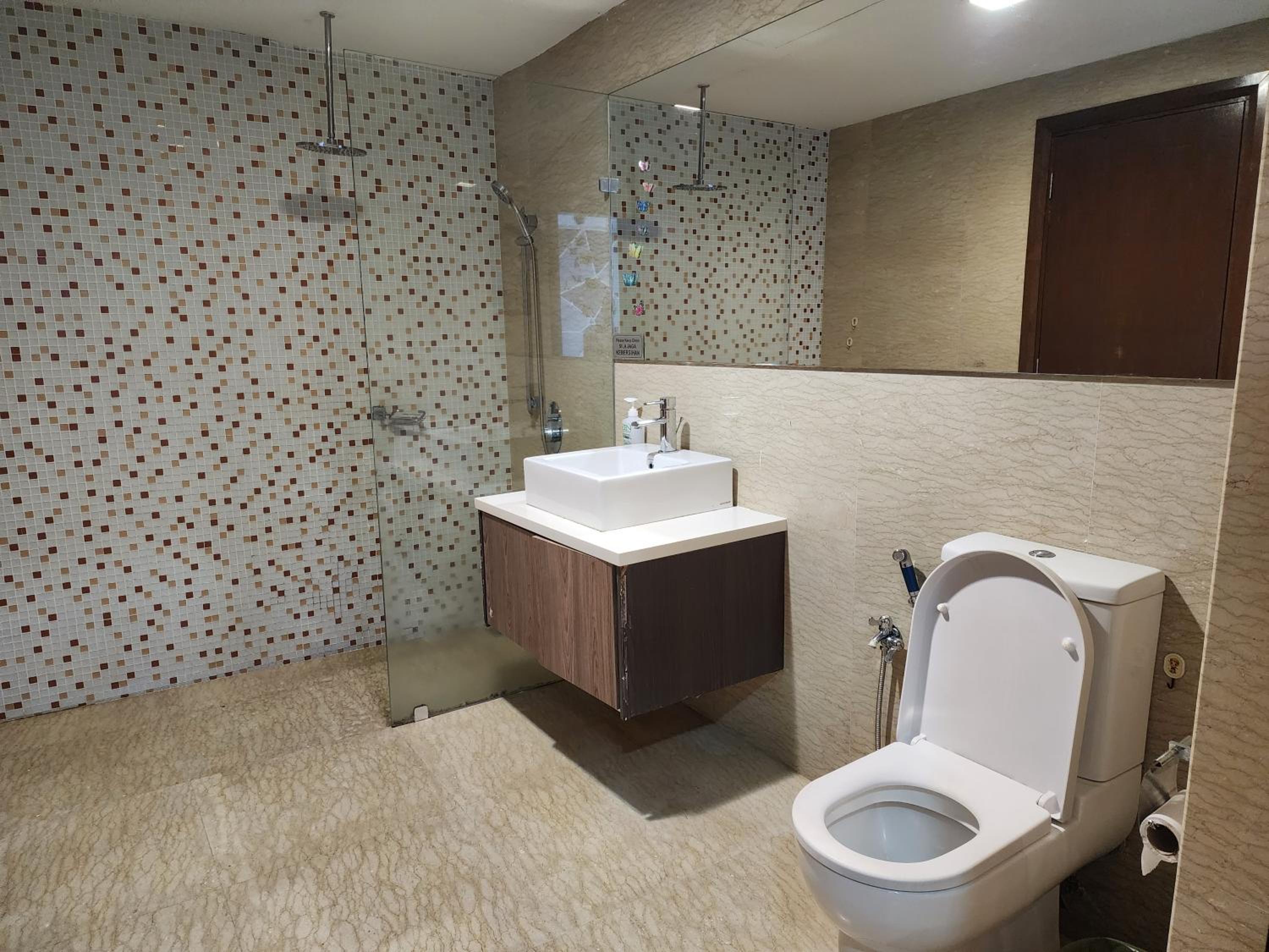 Regalia Comfort Suites KLCC SkyPool