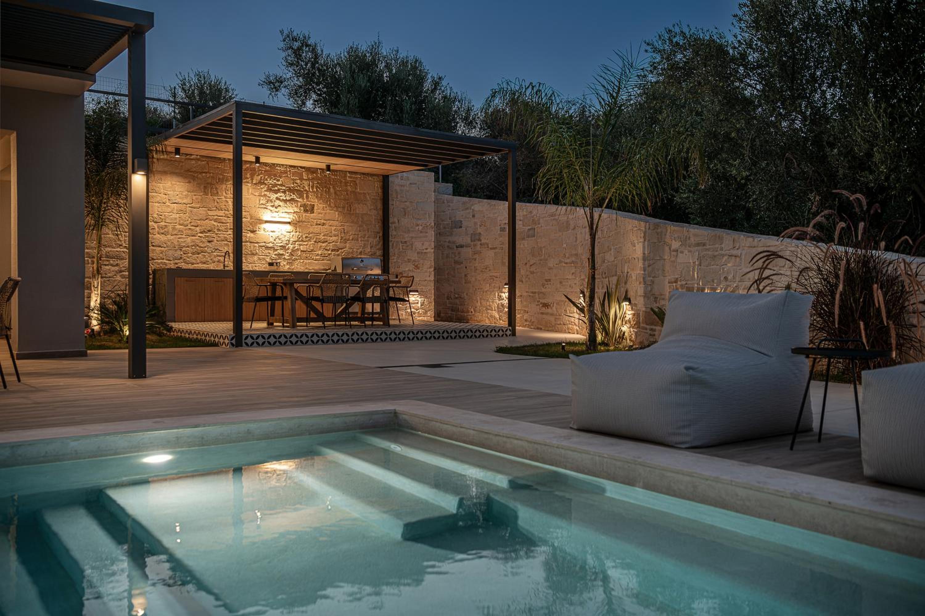 Melanthia Villas
