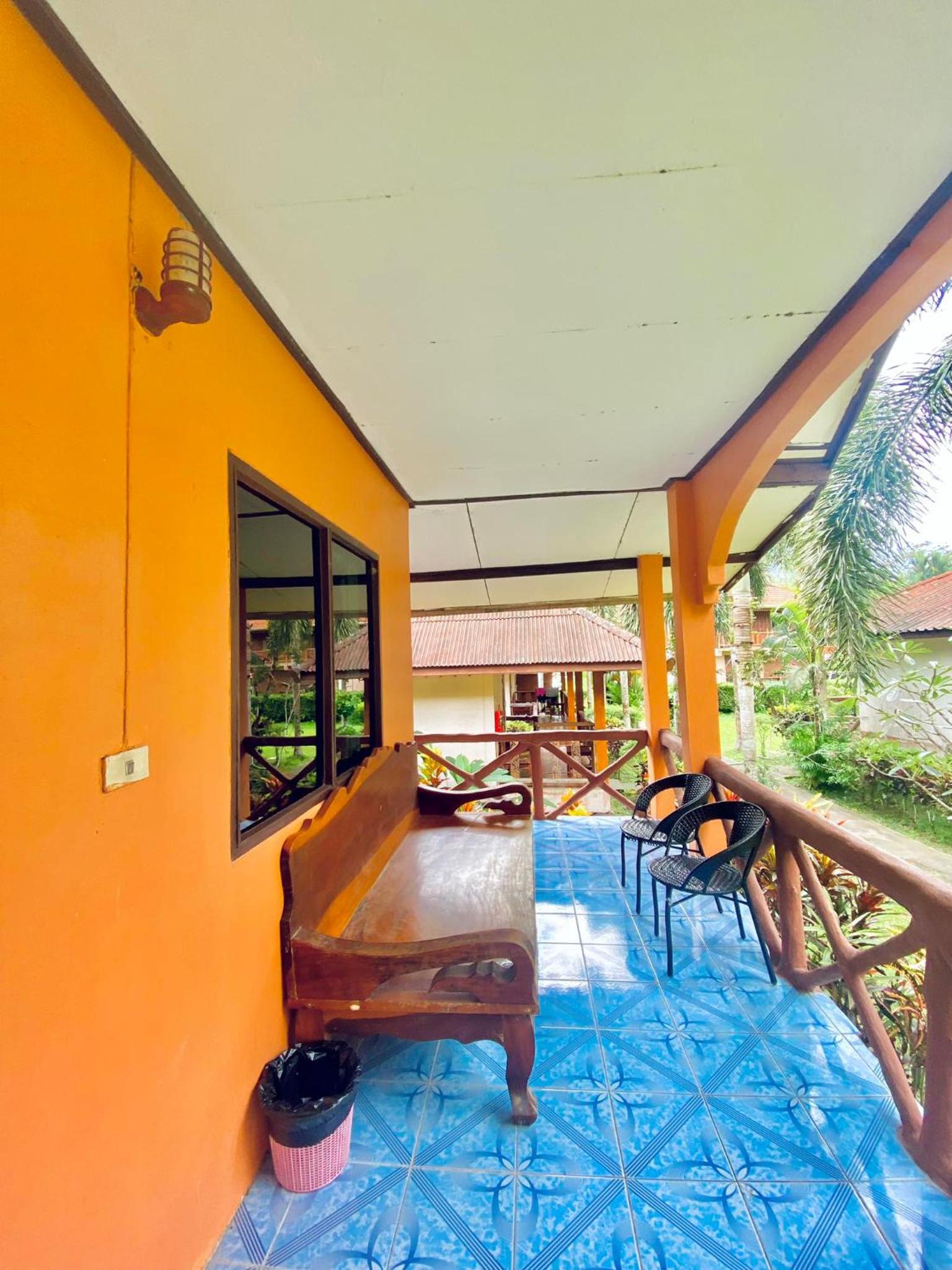 Khao Sok Nung House