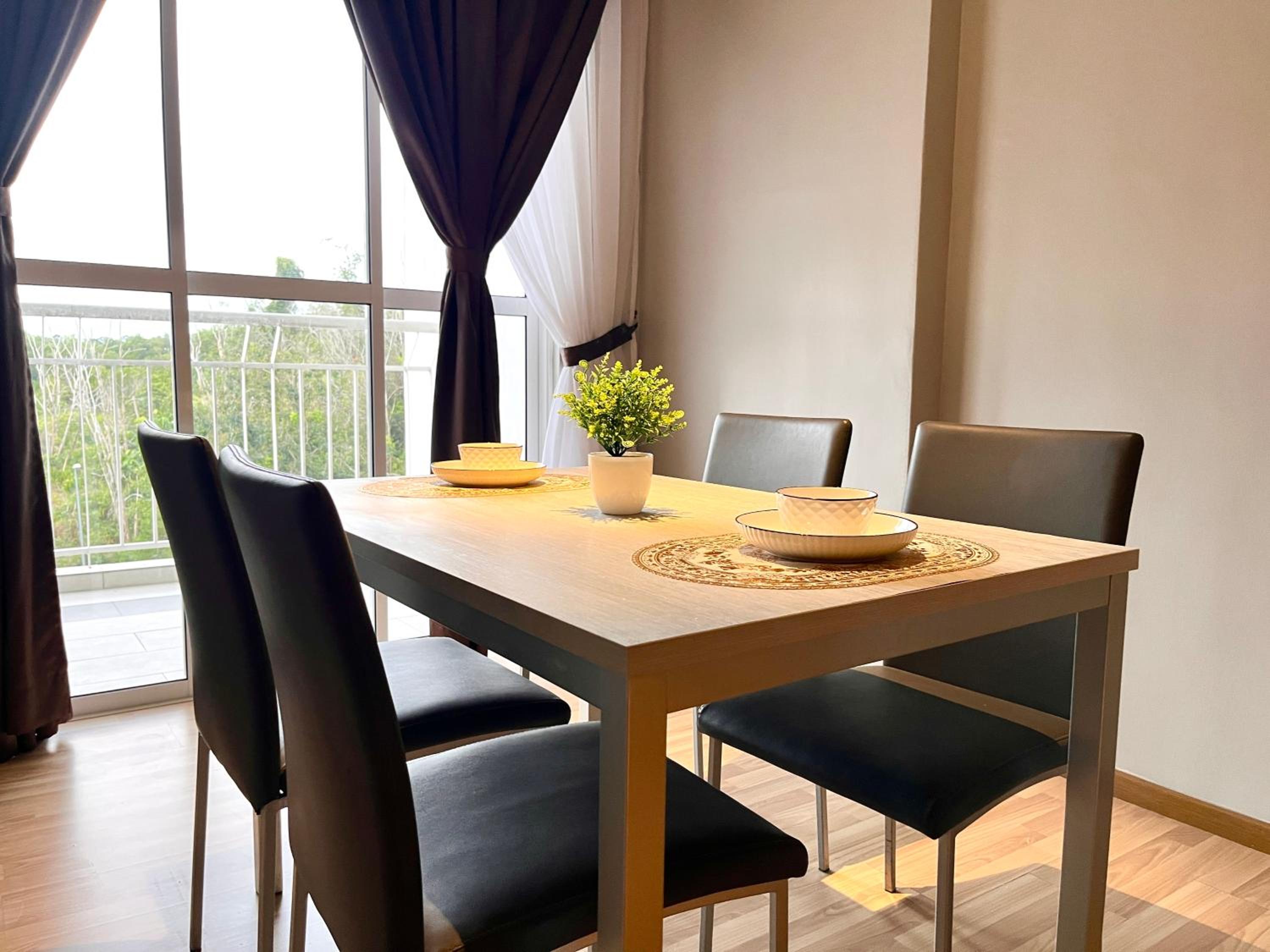 HillMark Suites