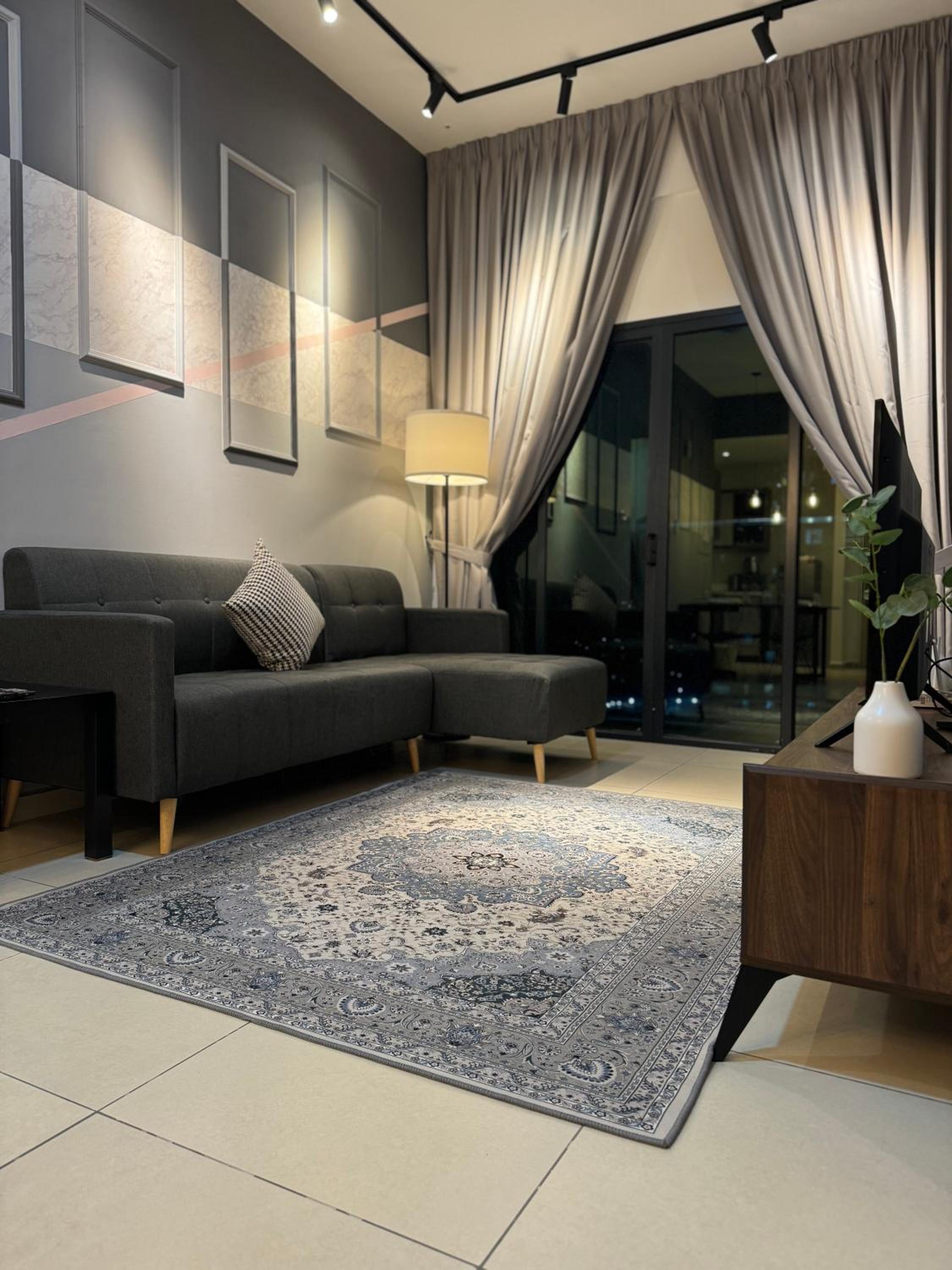Reizz Residence By Leo Suites