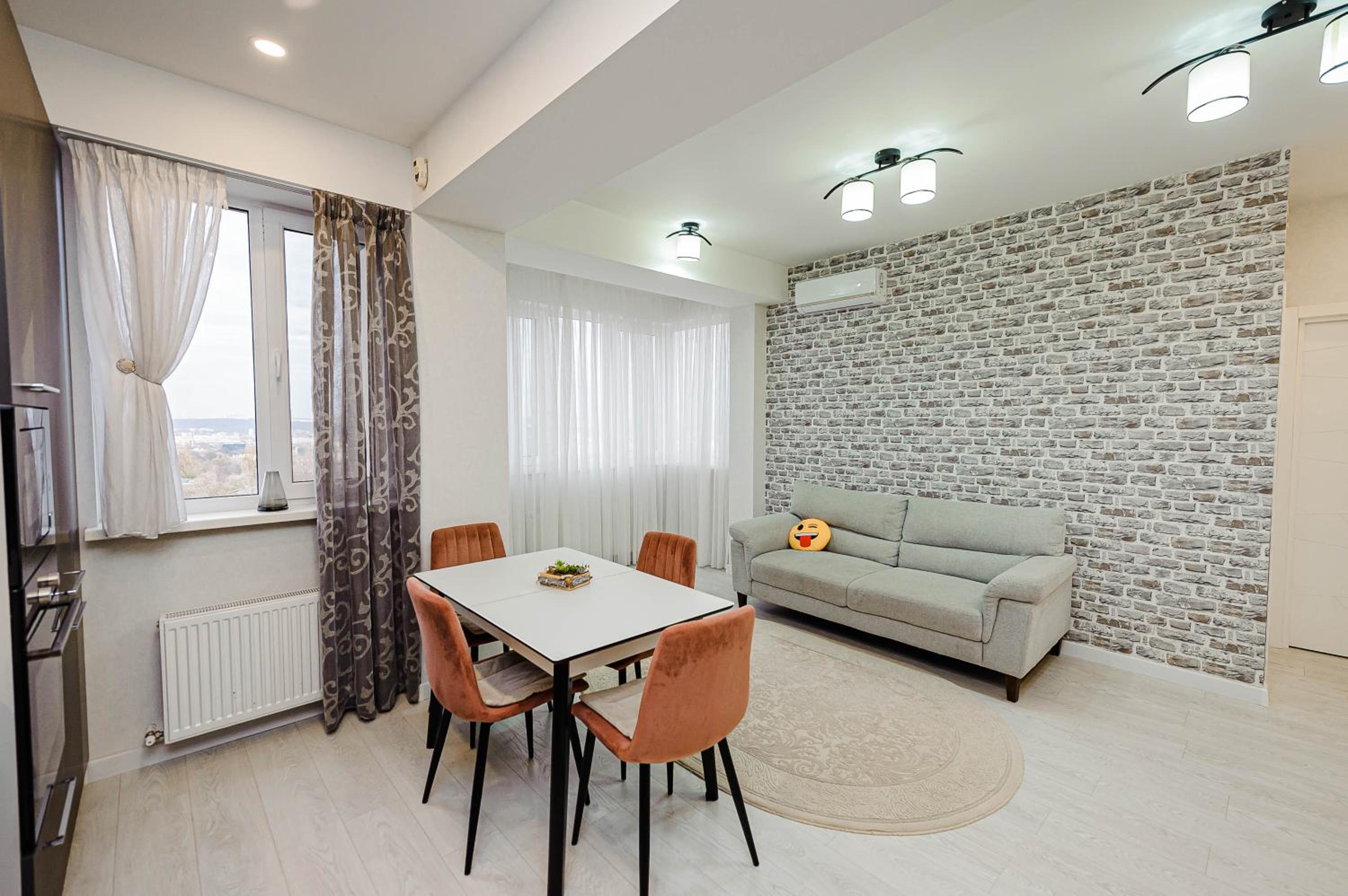 Elegant escape in Chisinau view 4