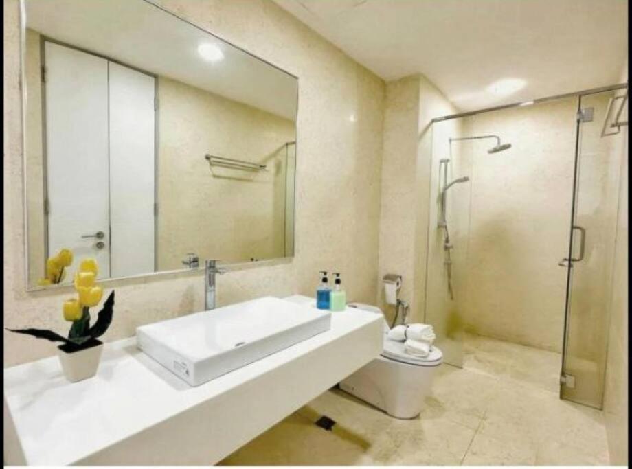 jazz suite 2 bedroom sea view apartment photo 2