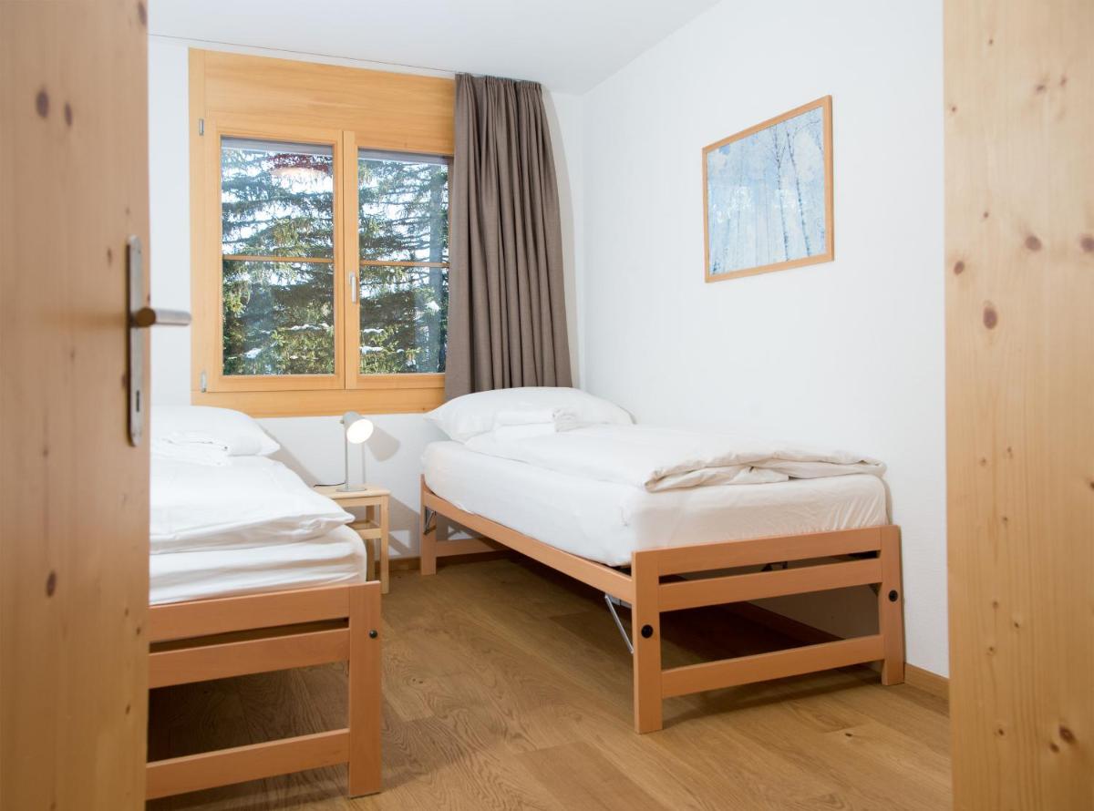 Prime location Apartment 300 meters lift