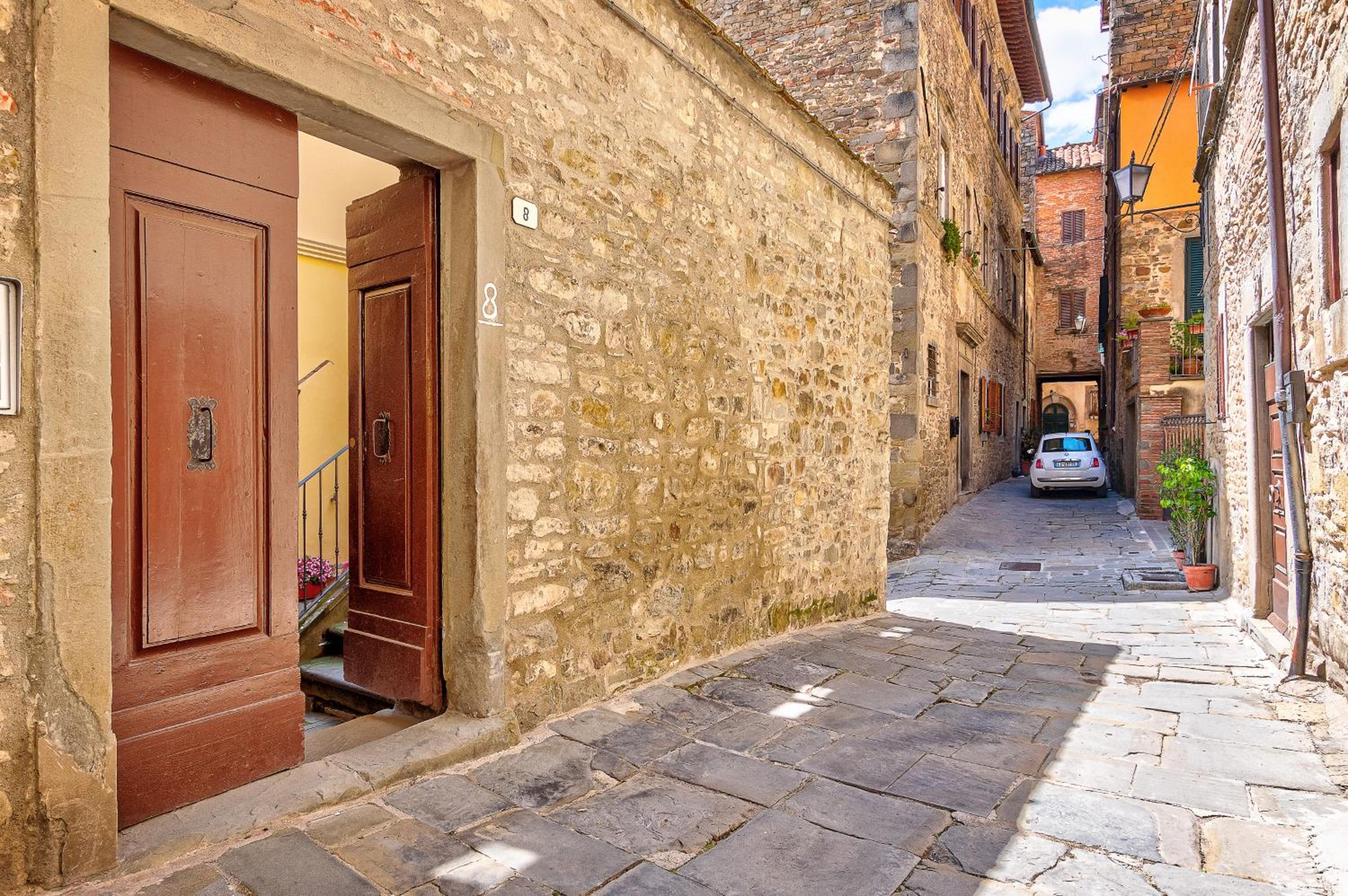 Hotel La Torretta - Together in Tuscany - Image 1