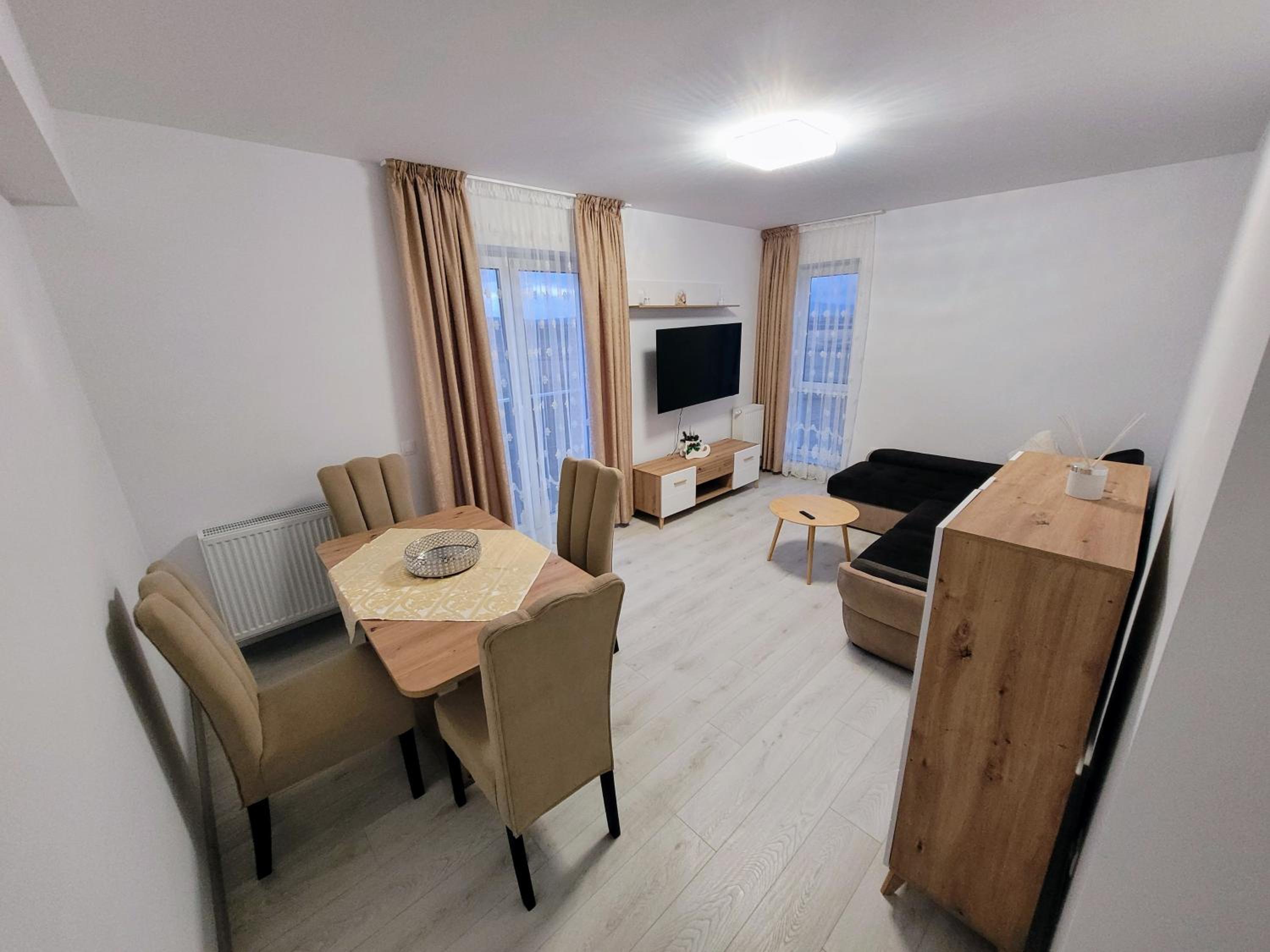 Apartament Lena