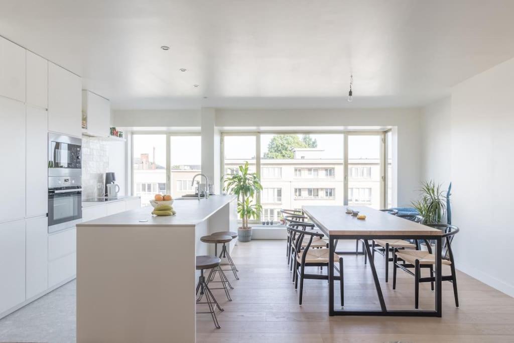 Classy flat with awesome view and great location!