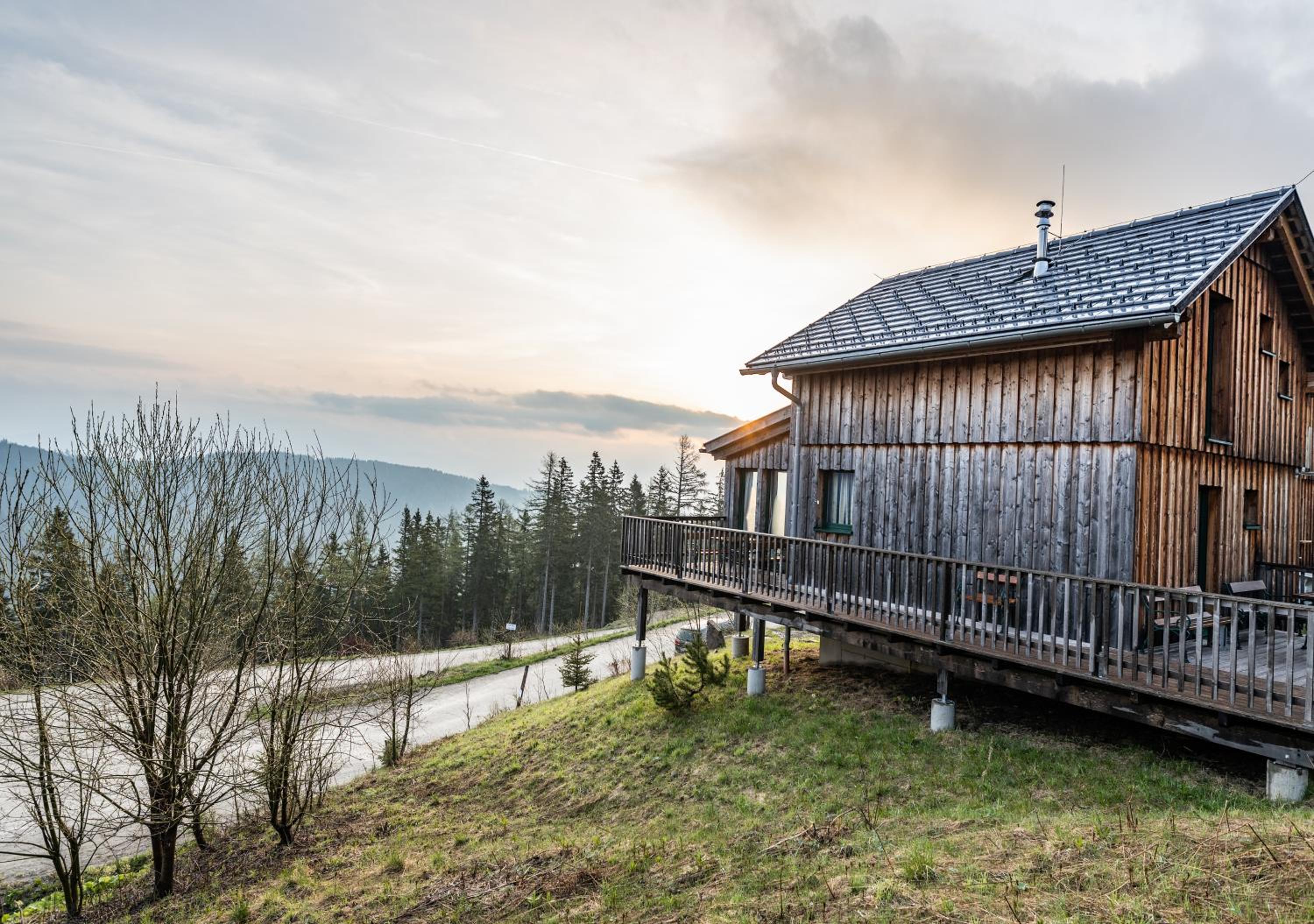 1A Chalet Rast - Wandern, Grillen, Traumblick, Indoor Sauna