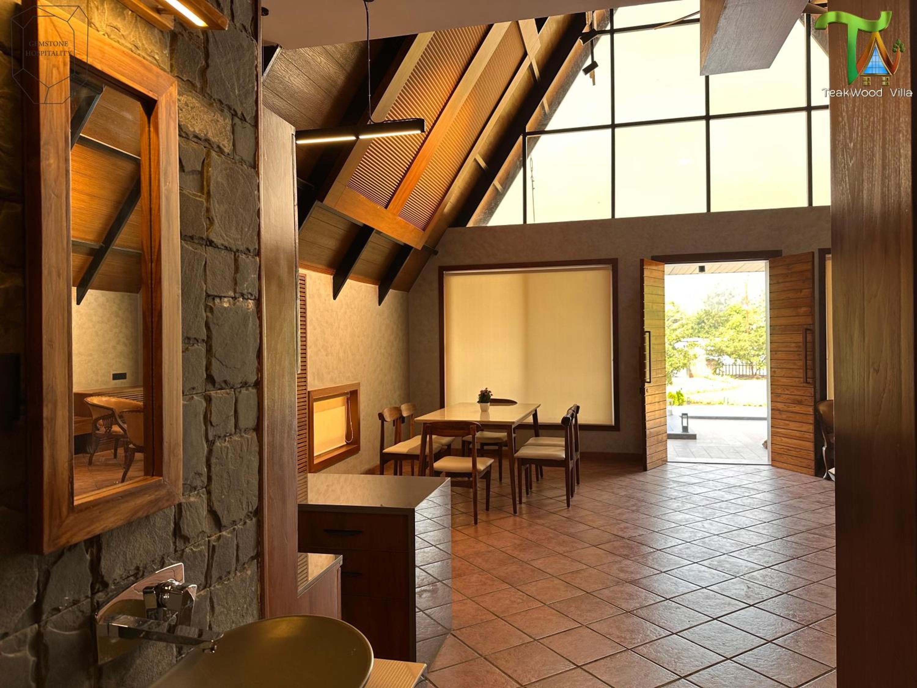 Luxurious 3BHK W//Pool Teakwood Villa By Gemstone Hospitality view 4