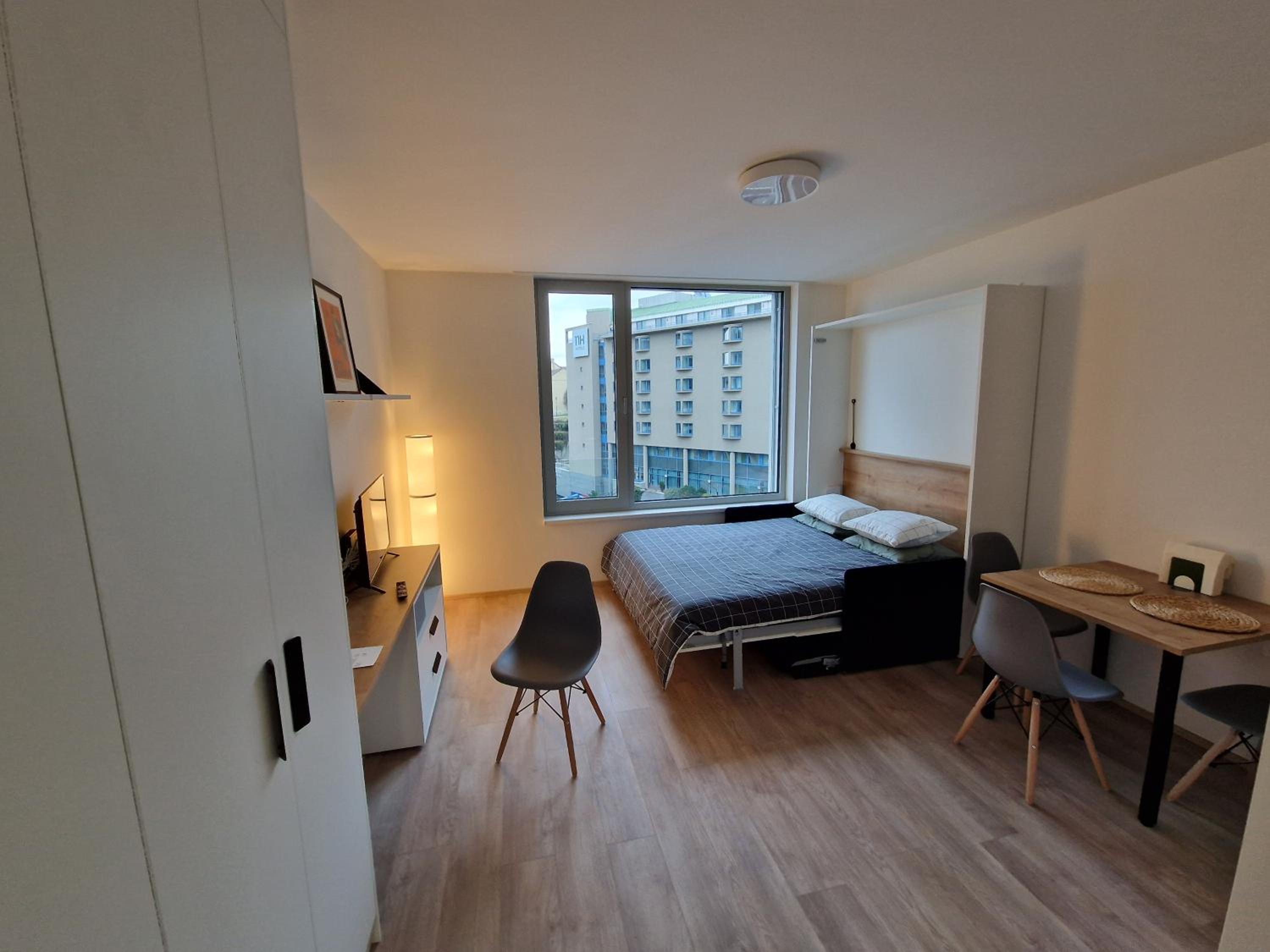 hotel room