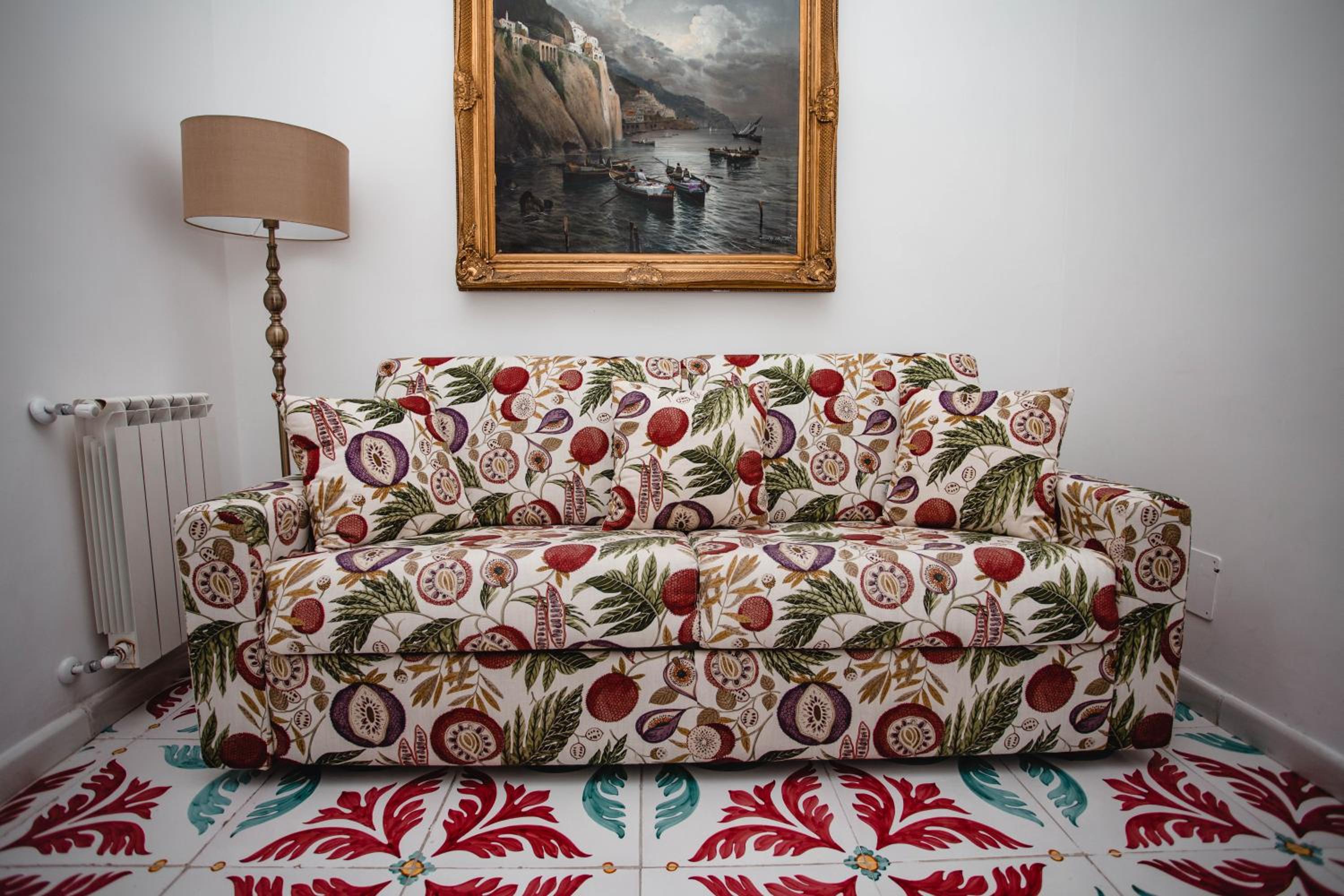 Delfini Trevi House