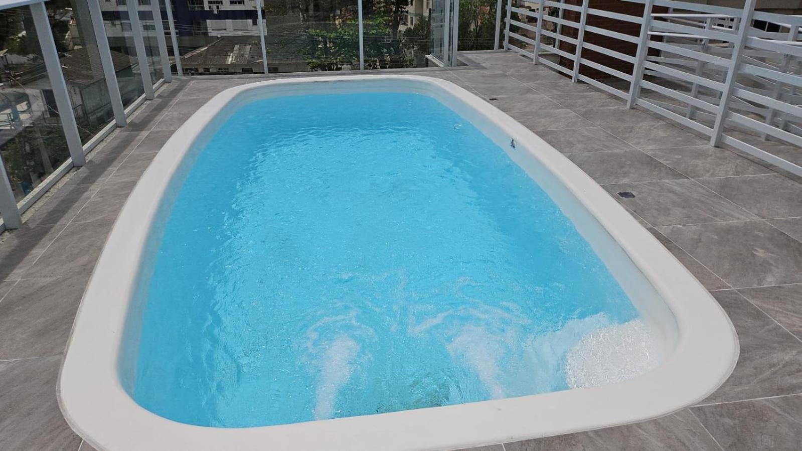 Espaço Malanje - AP Novinho 400m do mar - Florianopolis