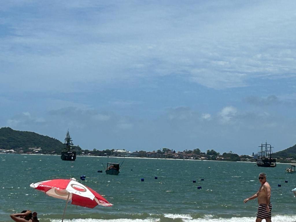 Espaço Malanje - AP Novinho 400m do mar - Florianopolis