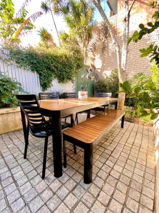 Immaculate 3 Bed City Home - Close to Everything!
