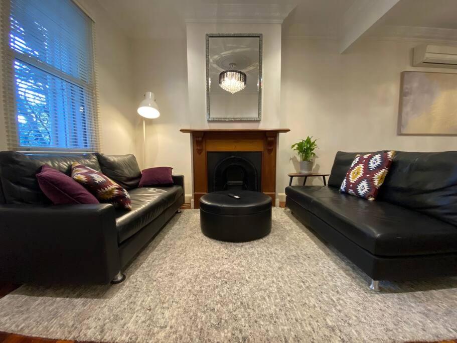 Immaculate 3 Bed City Home - Close to Everything!