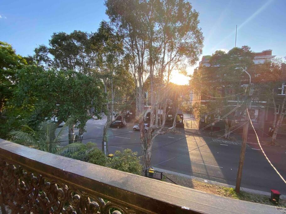 Immaculate 3 Bed City Home - Close to Everything!