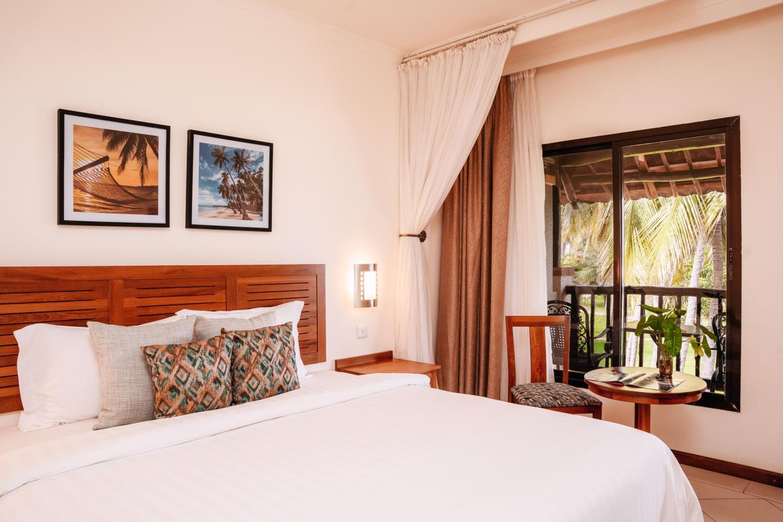 White Sands Hotel — photo 129