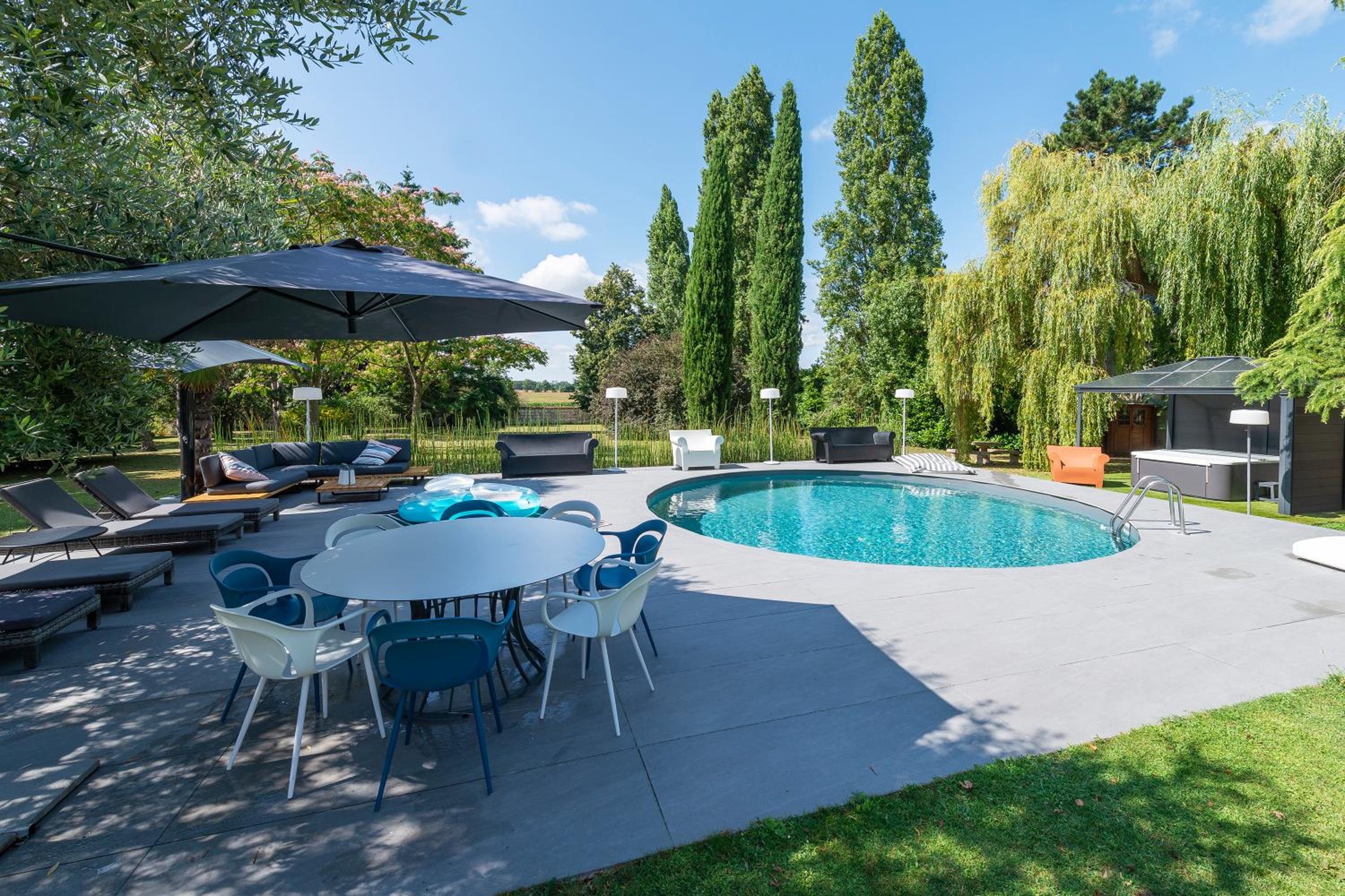 Photo 24