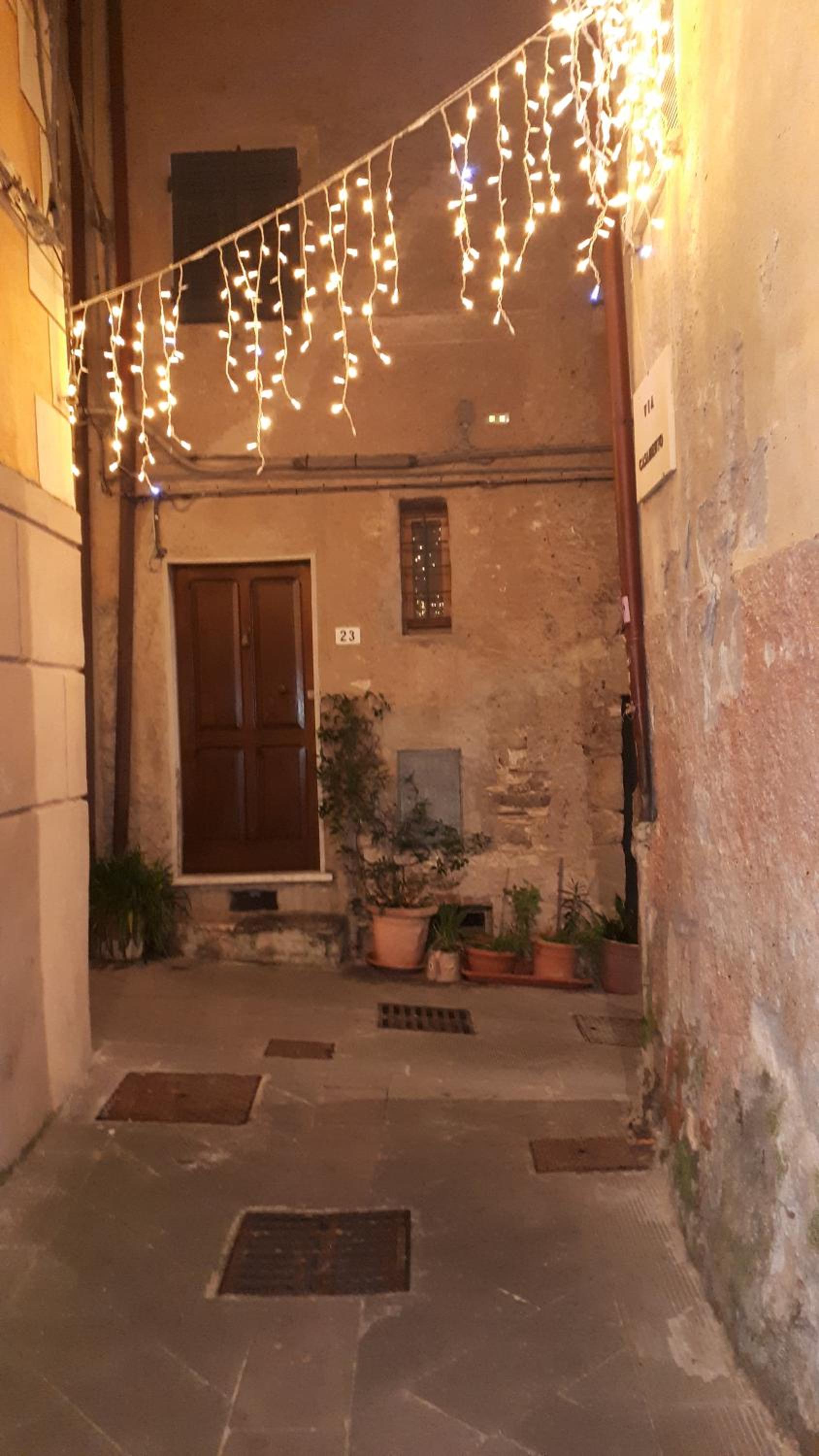 DEMIVIE GUESTHOUSE