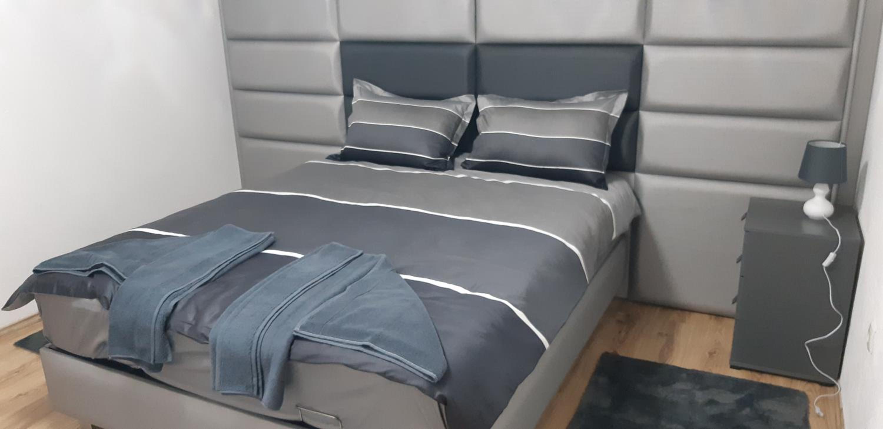 LUX APARTMENT