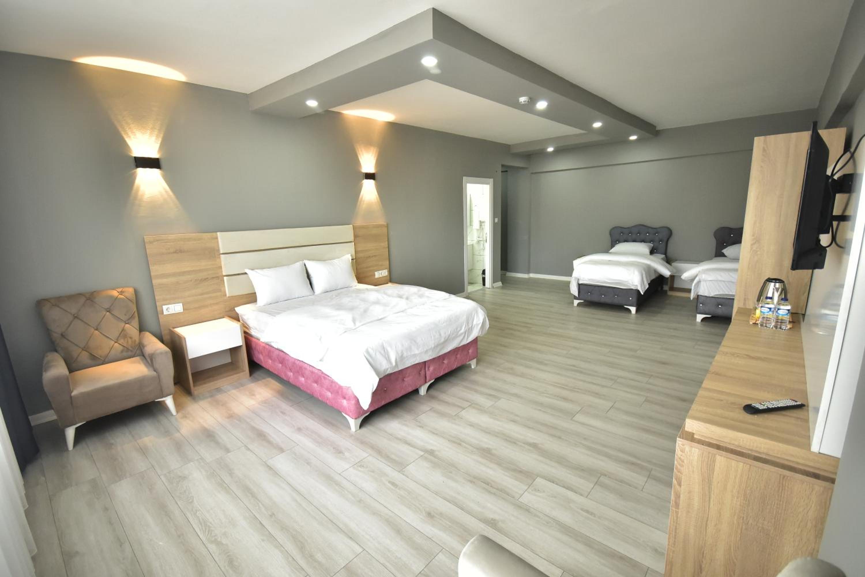 Rio's Hotel AİRPORT