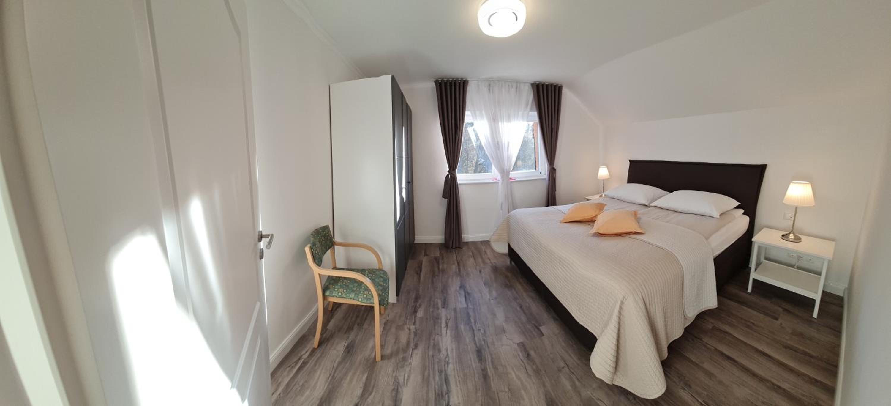 Apartment A&A