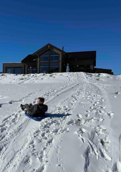 Lakefront Villa, exclusive leisure property near Vrådal Golf & Vrådal Panorama Ski center