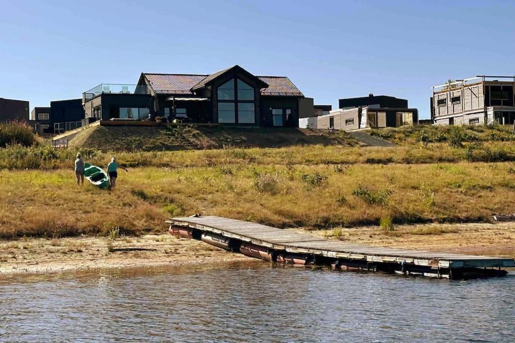 Lakefront Villa, exclusive leisure property near Vrådal Golf & Vrådal Panorama Ski center