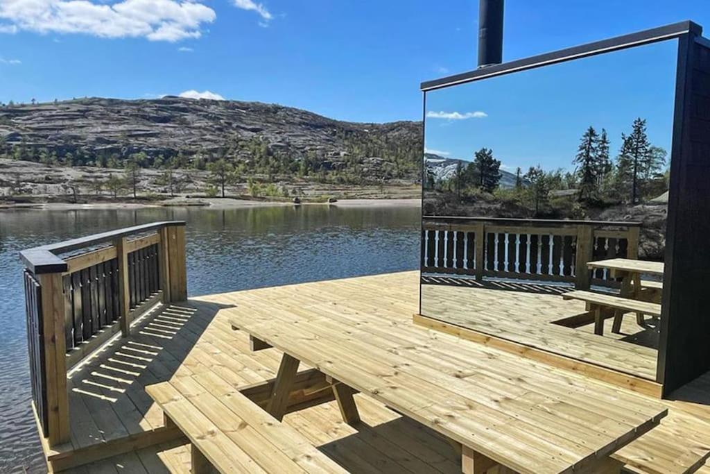Lakefront Villa, exclusive leisure property near Vrådal Golf & Vrådal Panorama Ski center