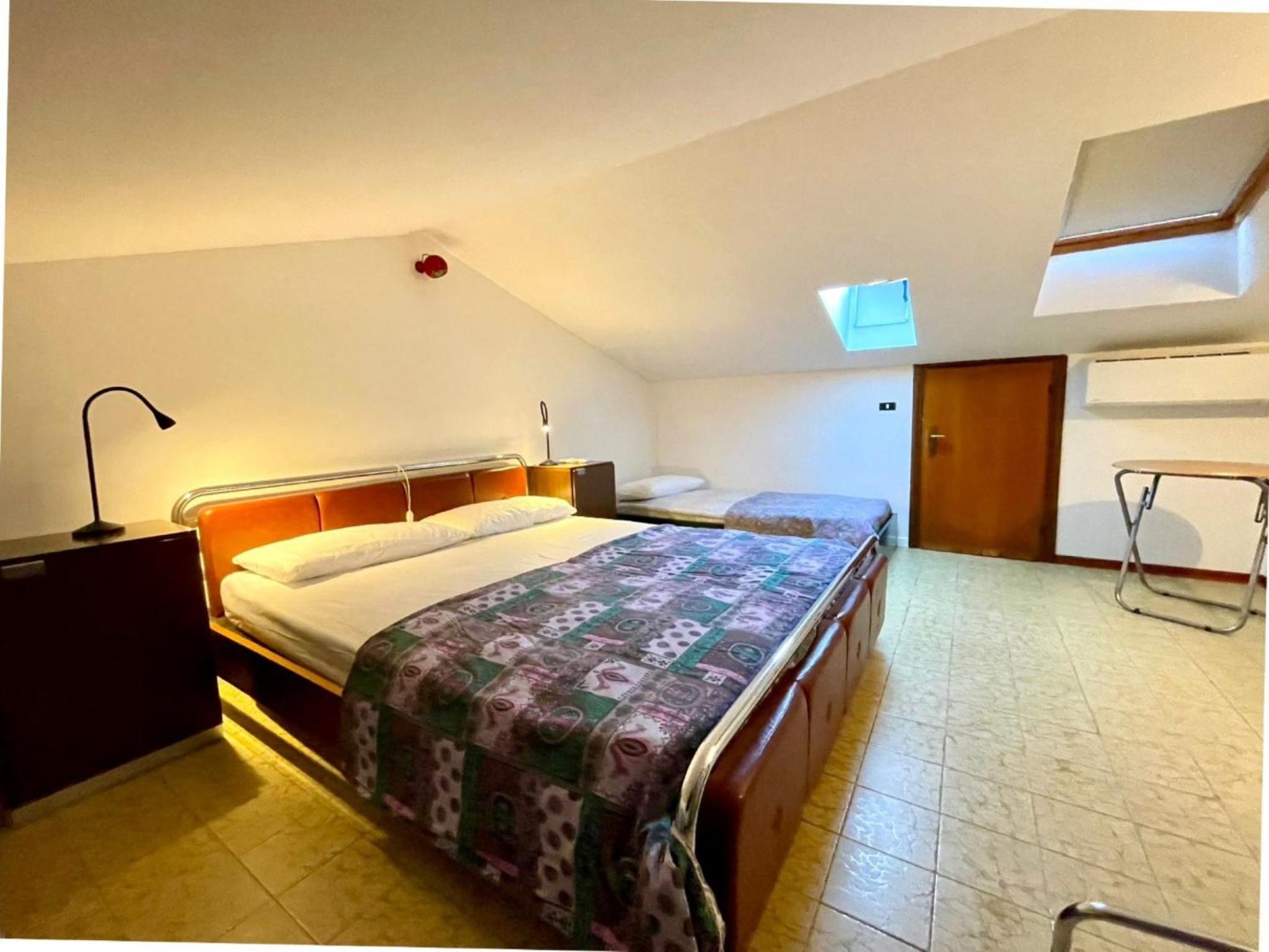 Spacious duplex near the beach