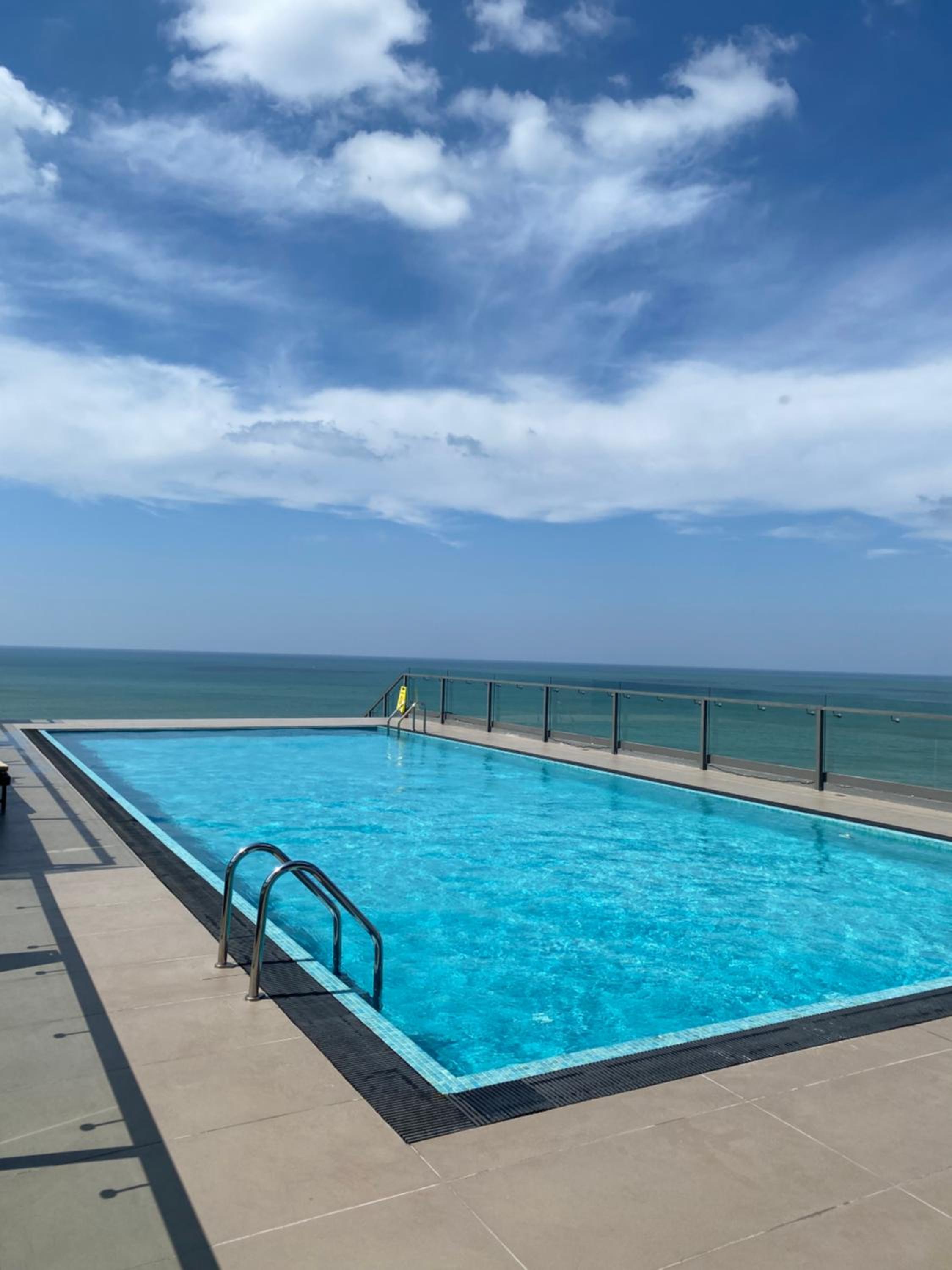 Ocean Breeze Hotel Residencies Luxury Studio Apartment - Negombo view 4