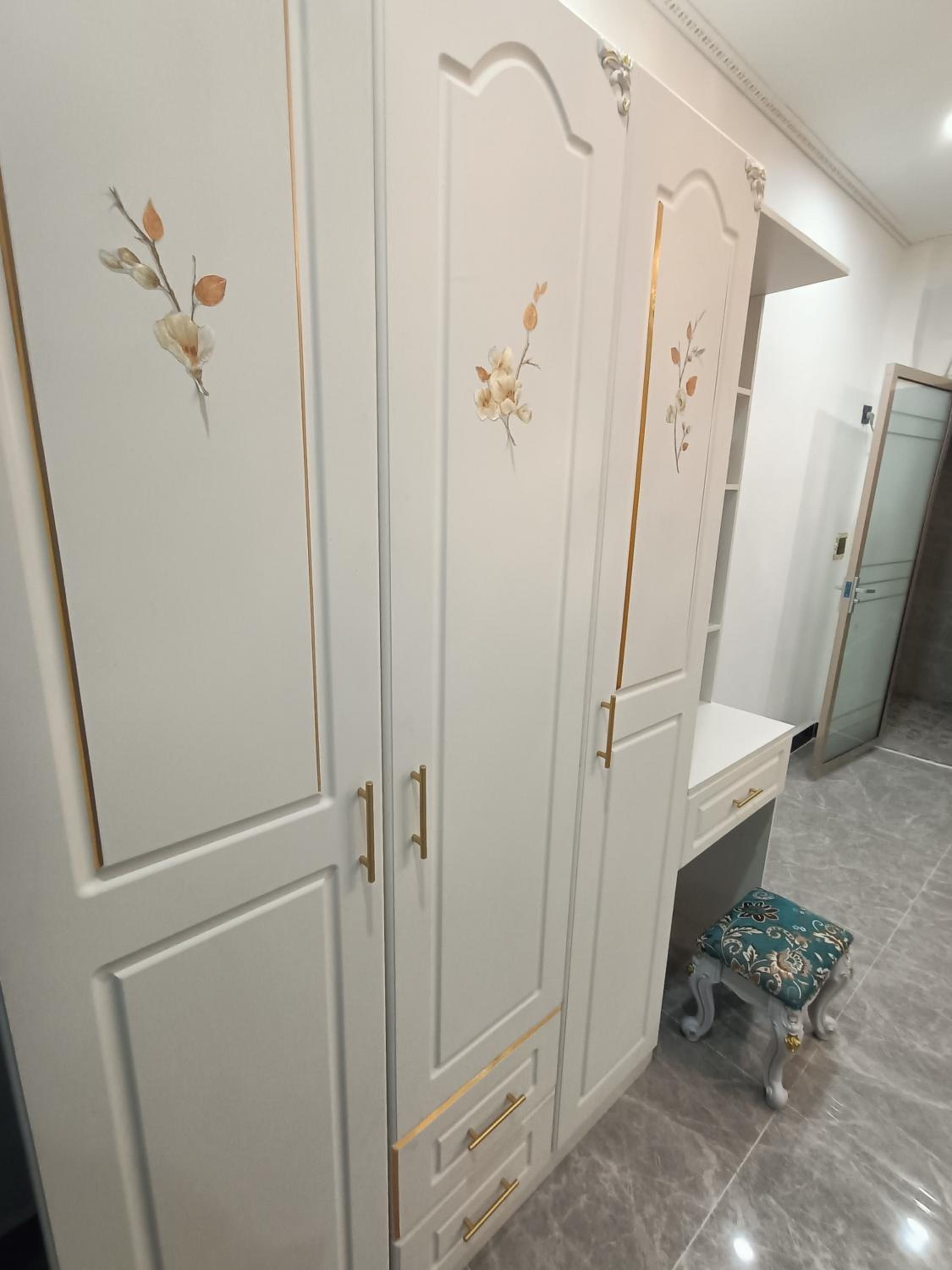 Minsheng Apartment