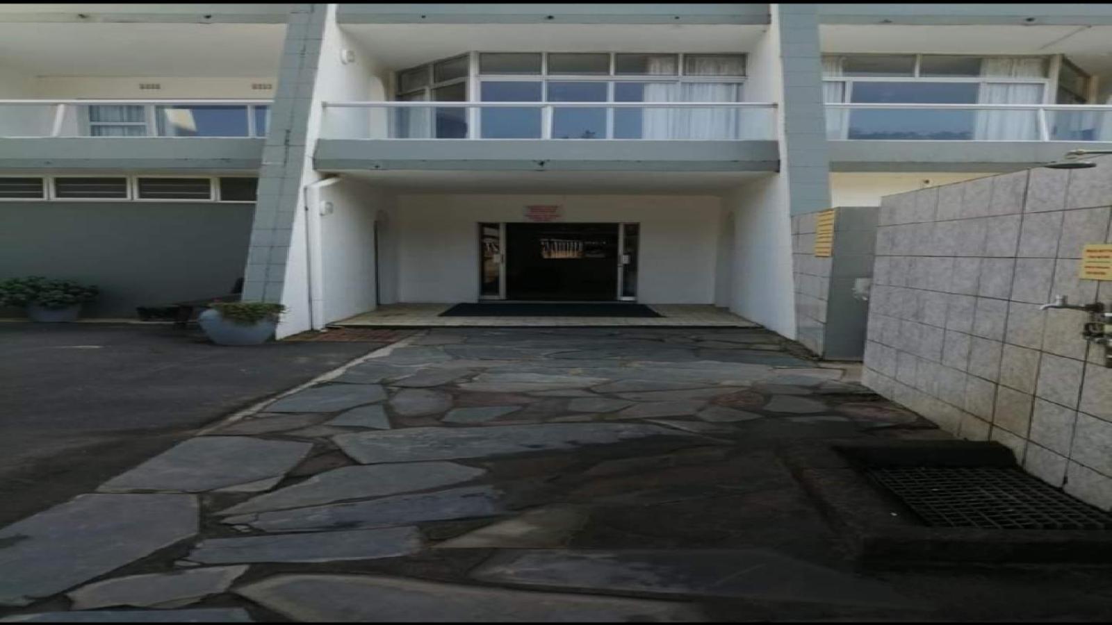 Toti Cabana 58 view 5