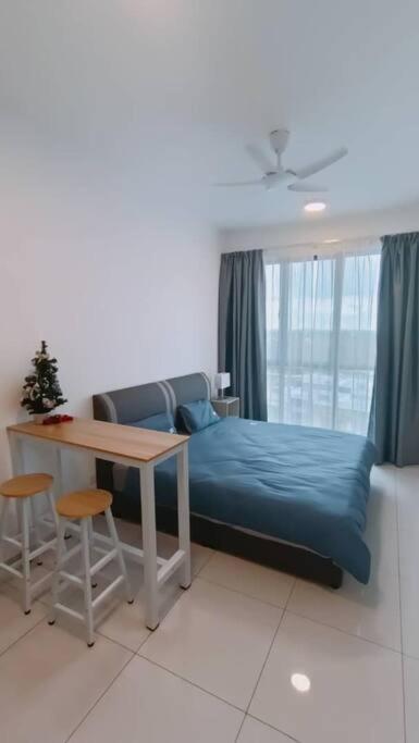 Cozy Sky Trees Bukit Indah Nflix HBO Disney l Pool B8