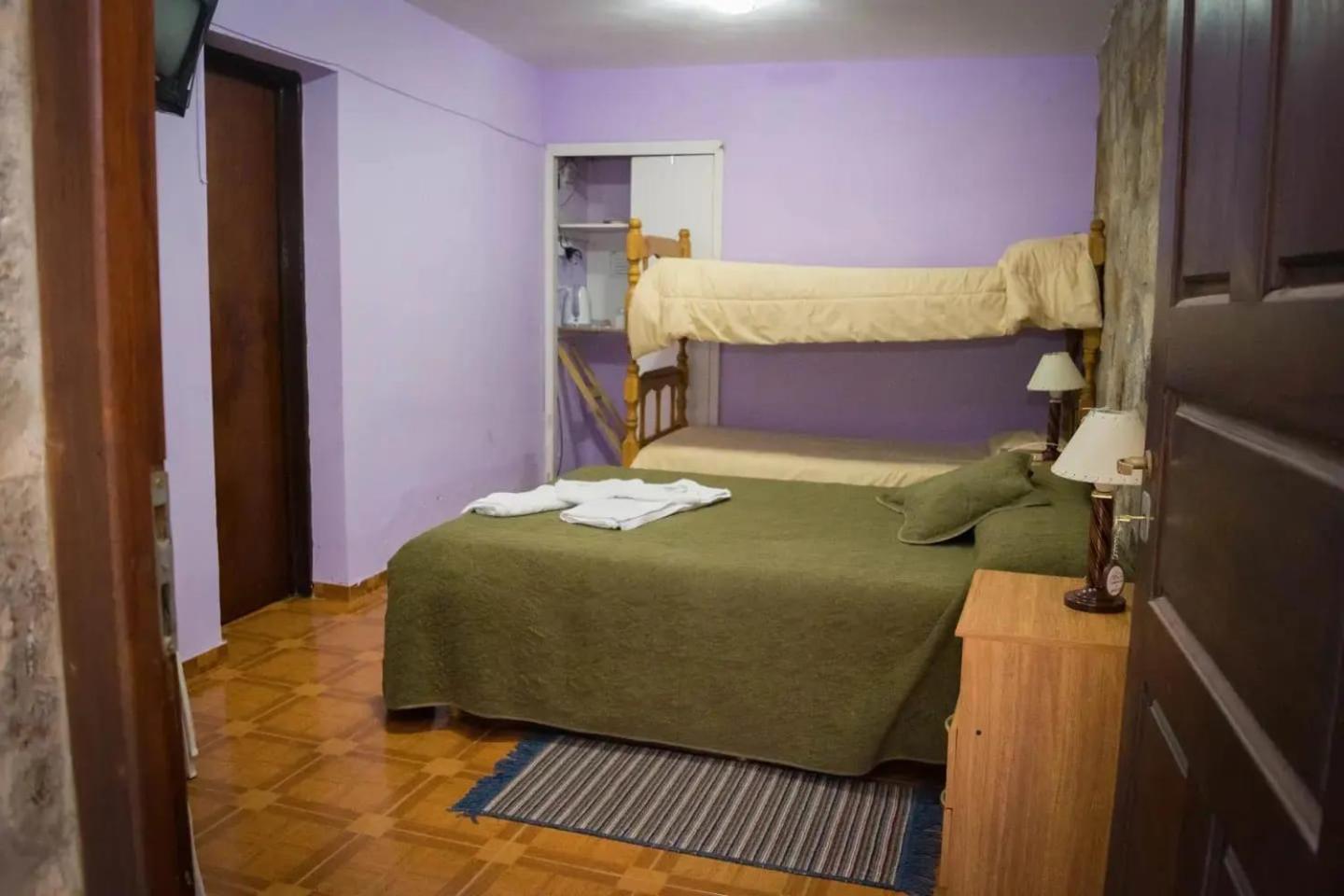 Hostal 