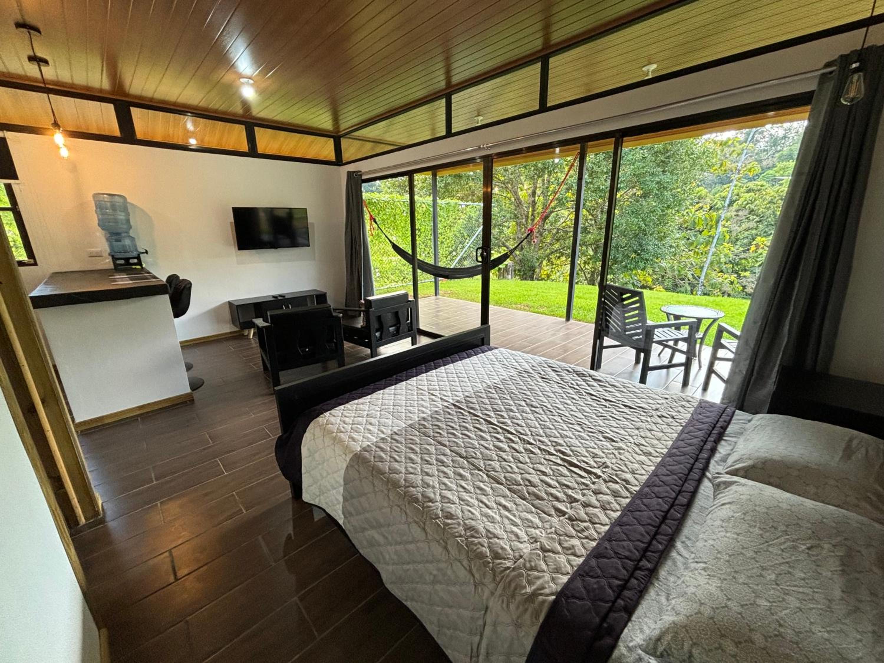 Pacheco Tours Rainforest Cabins 4x4 Only