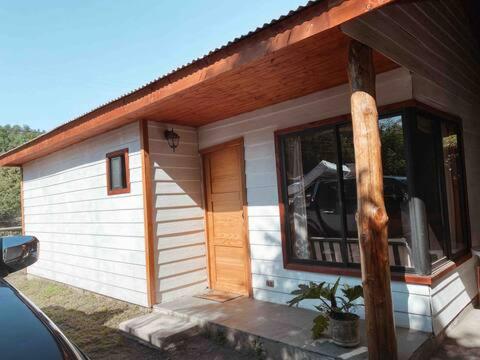 Cabañas Rústicas Lican Ray - 7 Personas