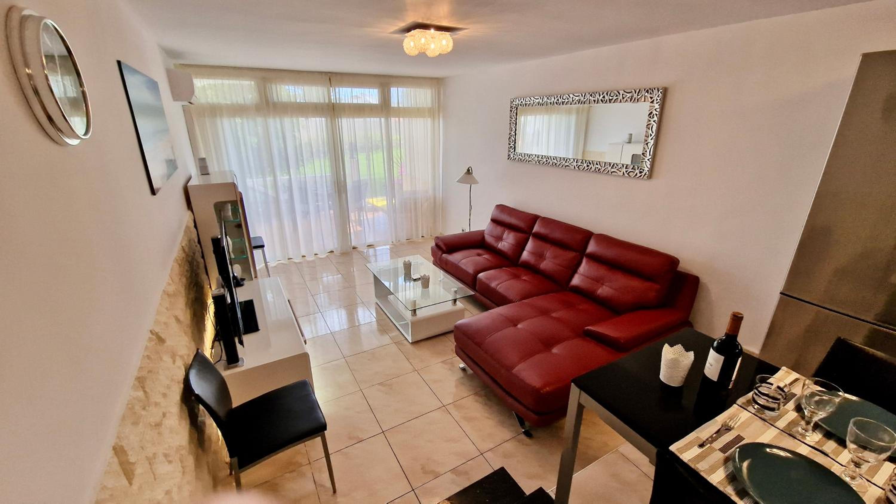 Tamaran 102 - Luxury Garden Apartment view 4