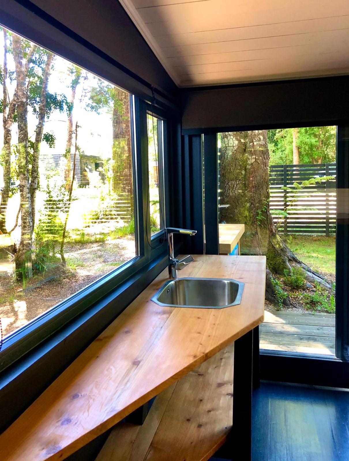 Calma Cabins