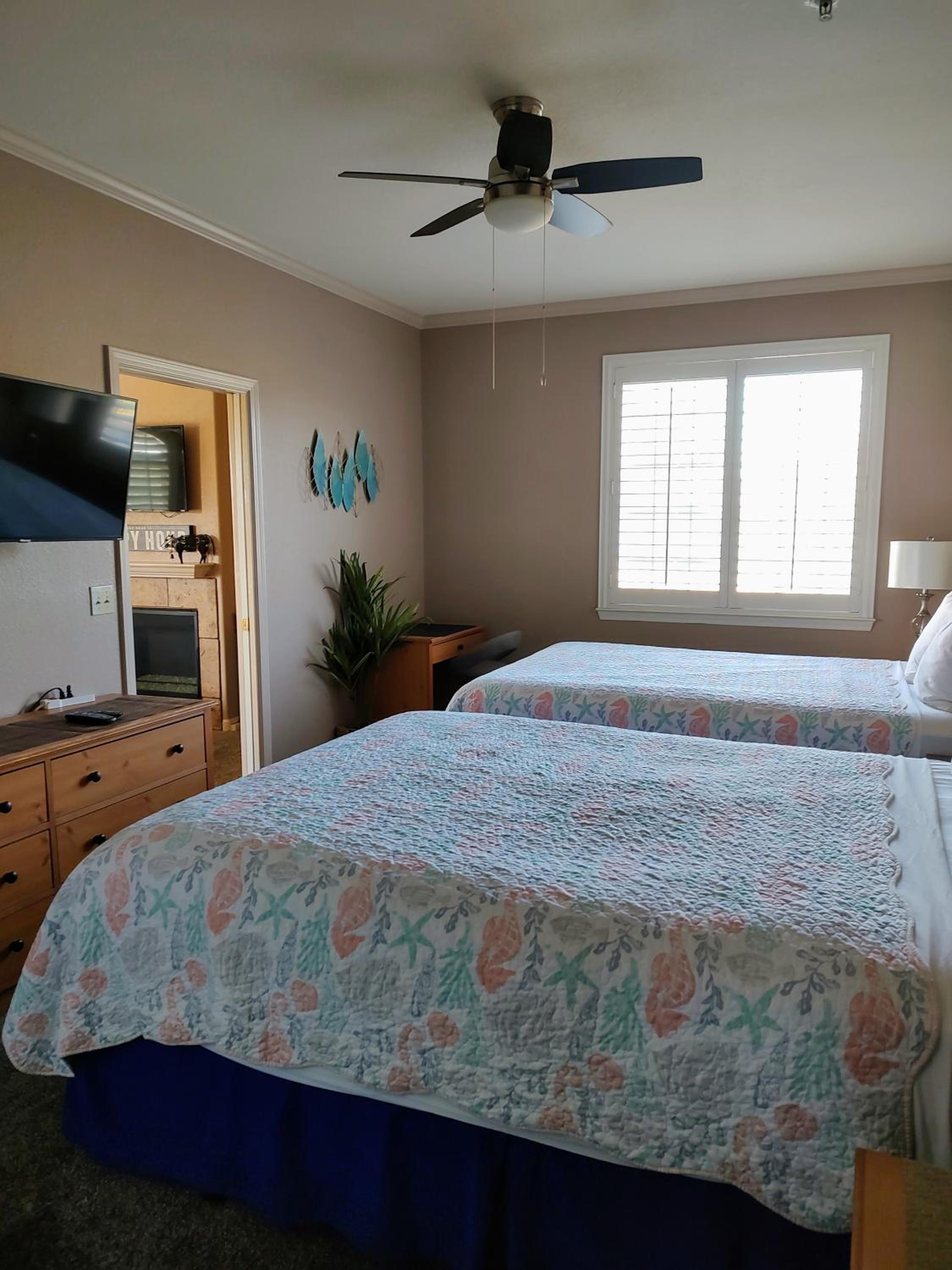 Pacific Plaza Resort